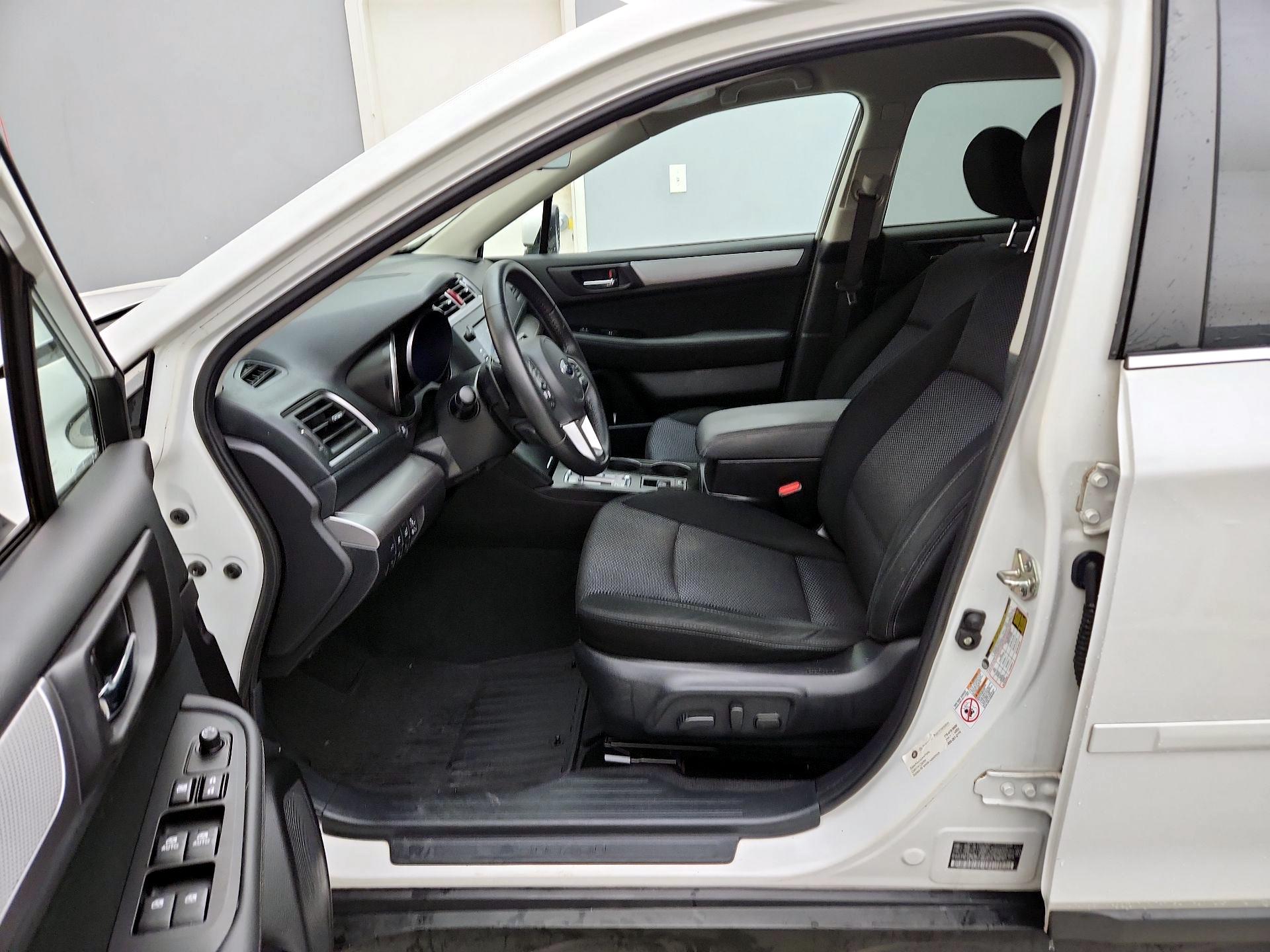 Thumbnail: 2017 Subaru Outback - 11