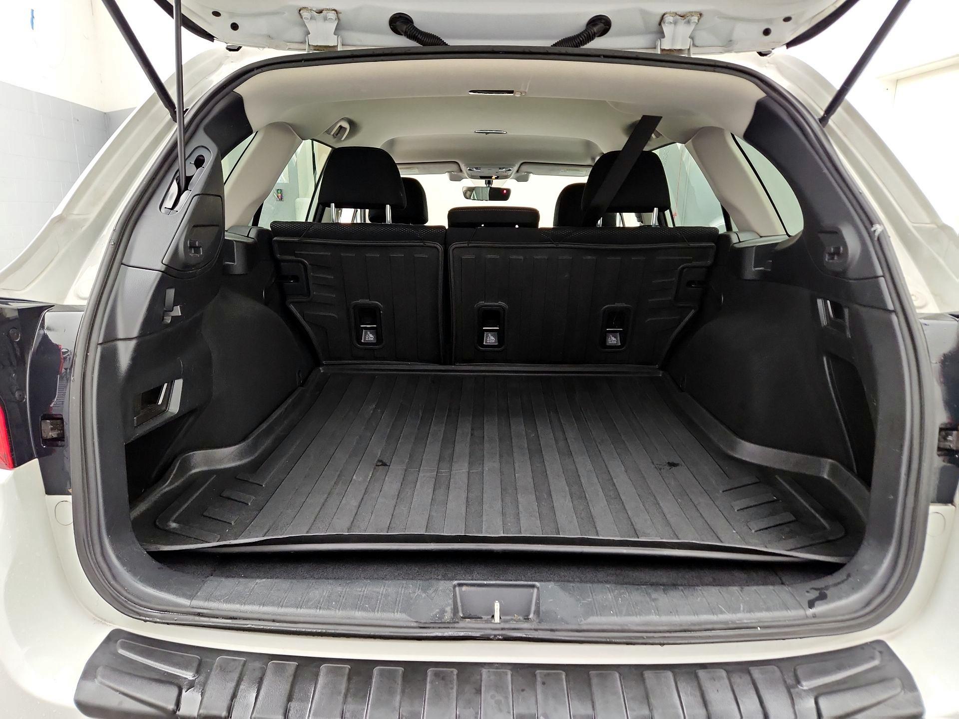 Thumbnail: 2017 Subaru Outback - 20