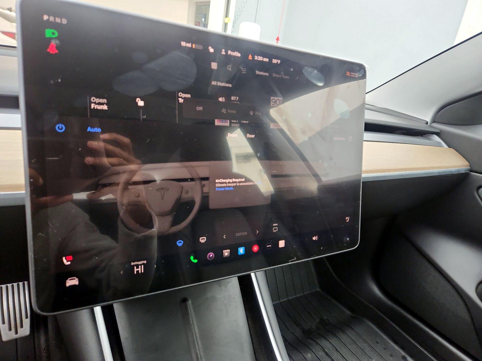 Thumbnail: 2019 Tesla Model 3 - 16