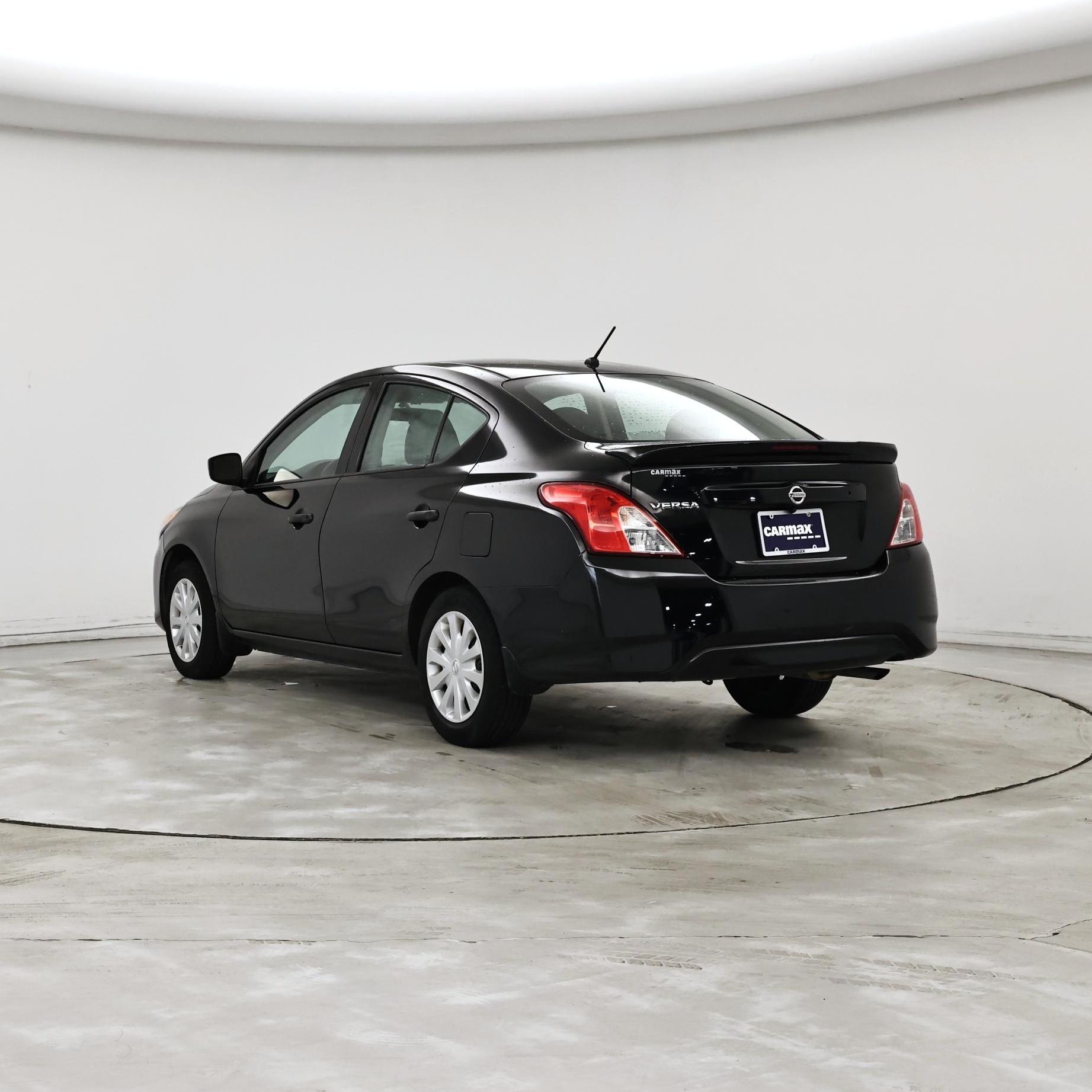 Thumbnail: 2018 Nissan Versa - 2