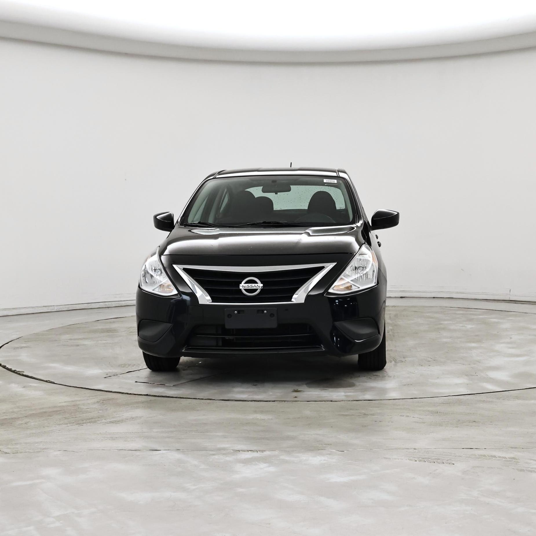 Thumbnail: 2018 Nissan Versa - 5