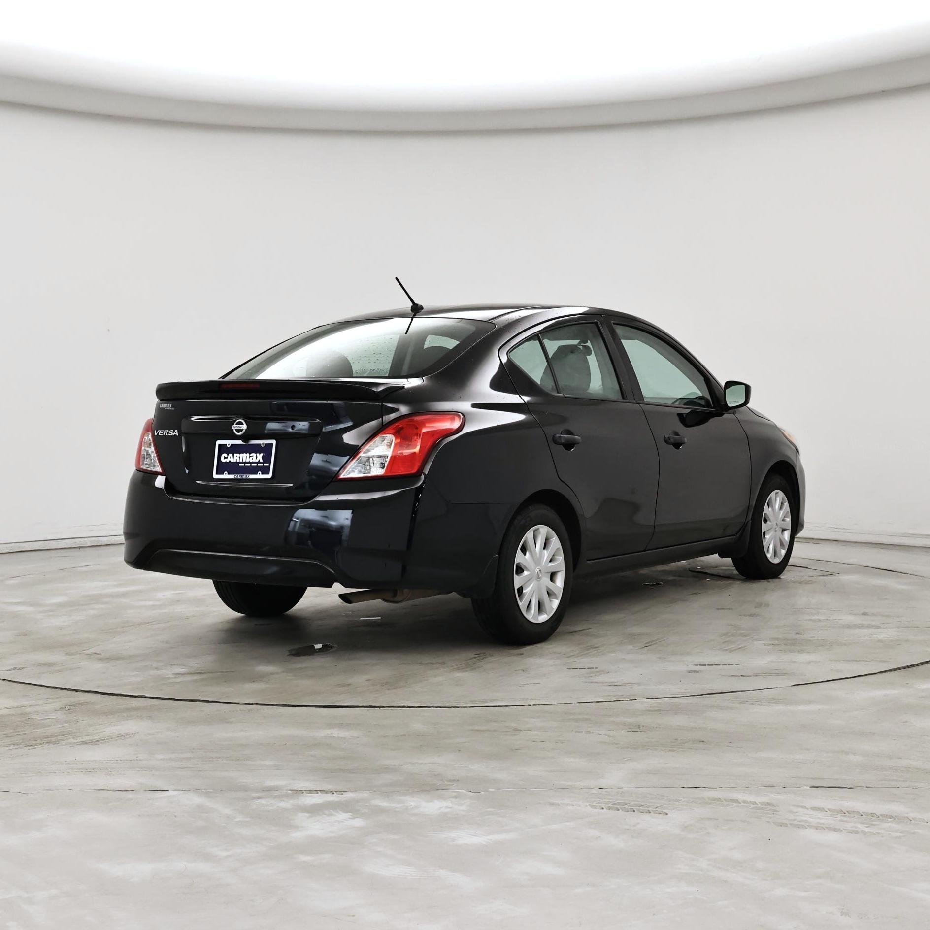 Thumbnail: 2018 Nissan Versa - 8
