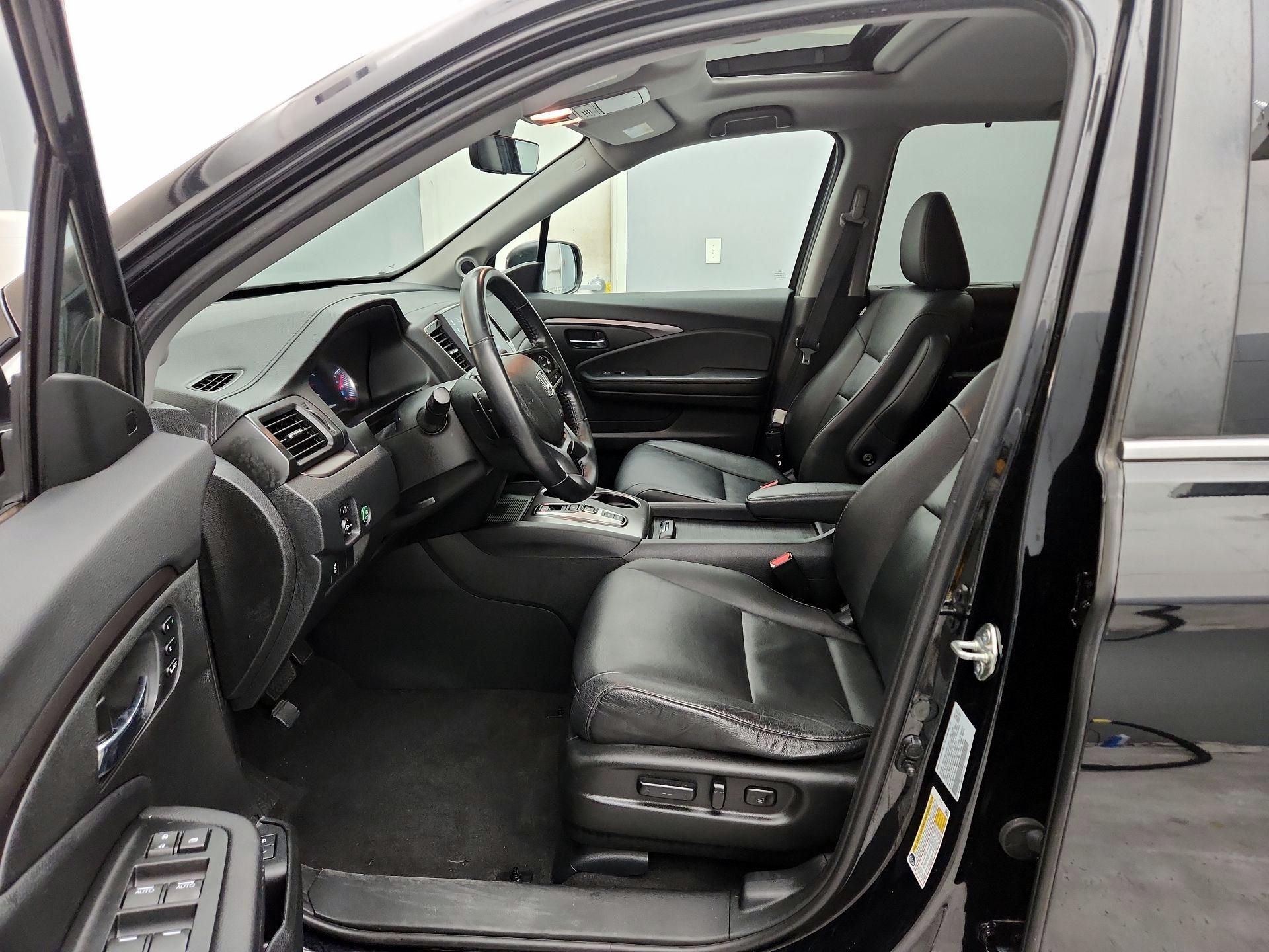 Thumbnail: 2021 Honda Pilot - 11