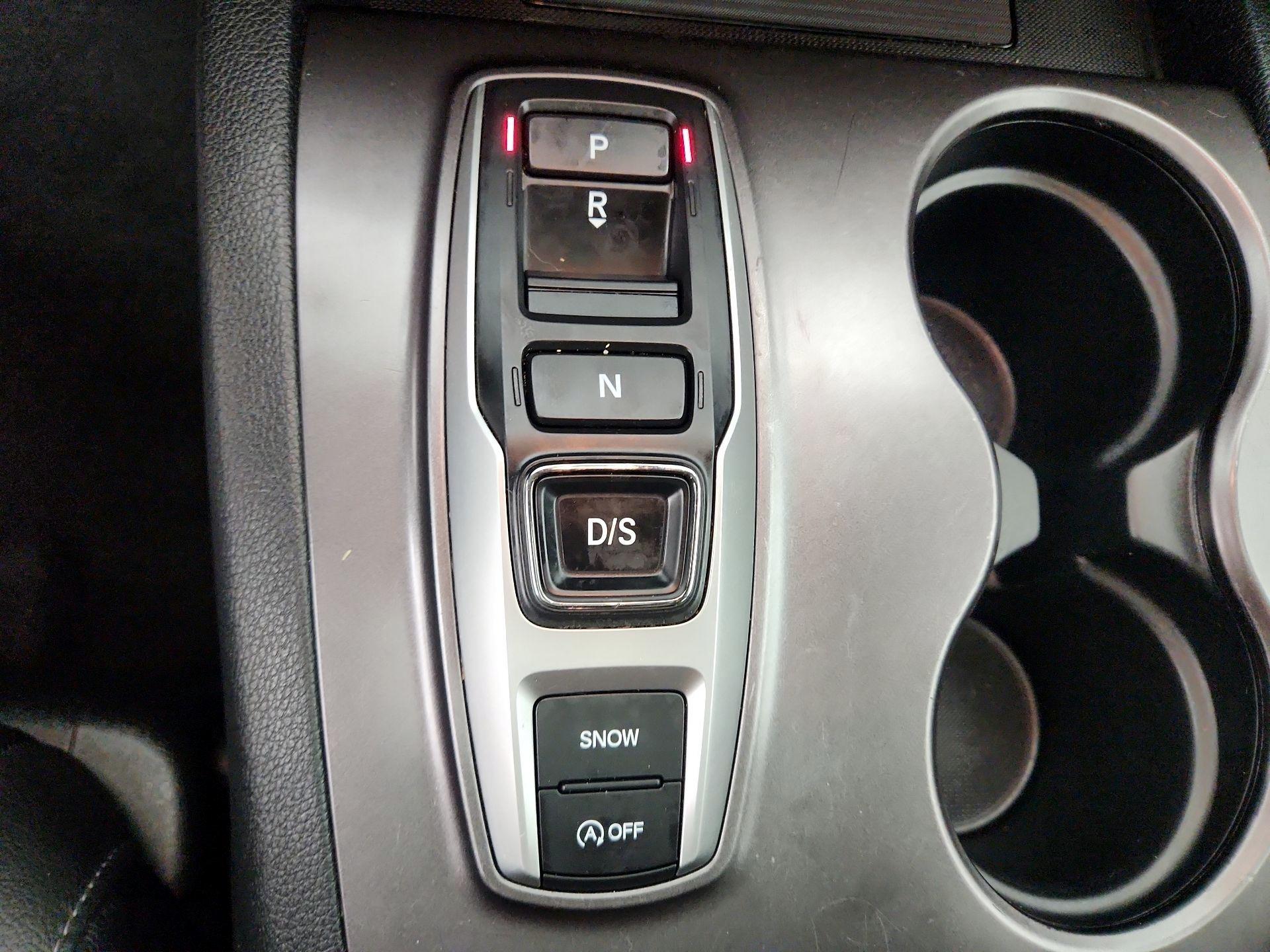 Thumbnail: 2021 Honda Pilot - 17