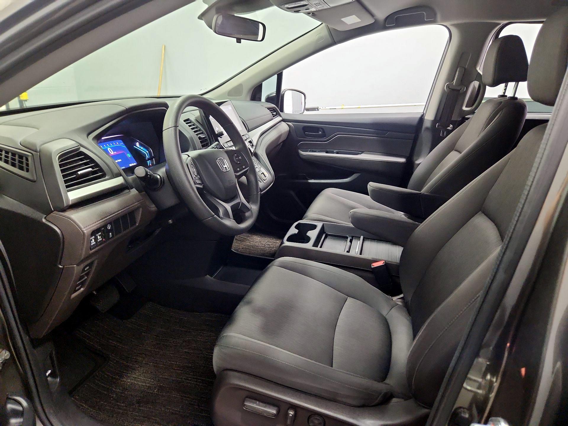 Thumbnail: 2023 Honda Odyssey - 11