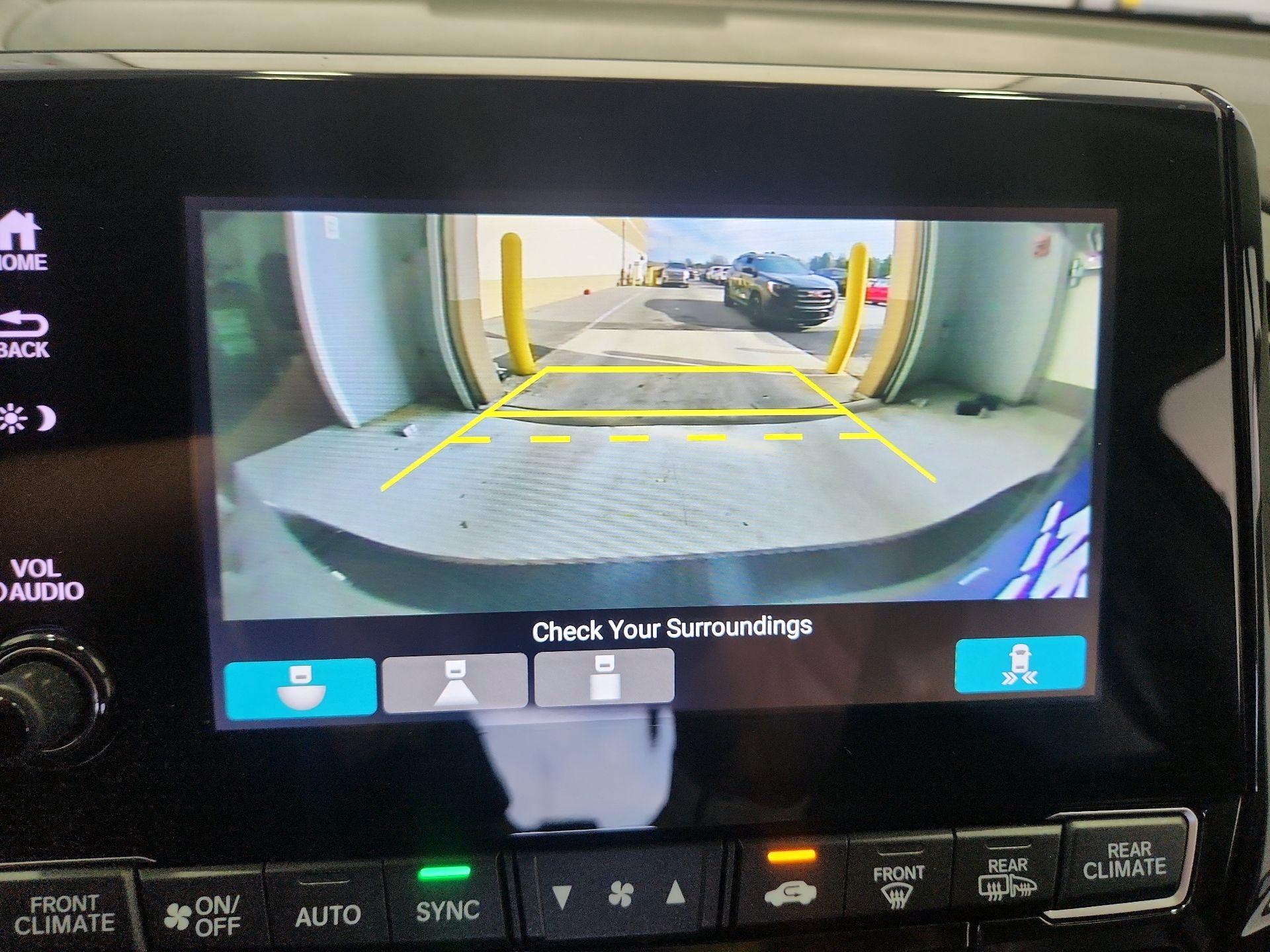 Thumbnail: 2023 Honda Odyssey - 14