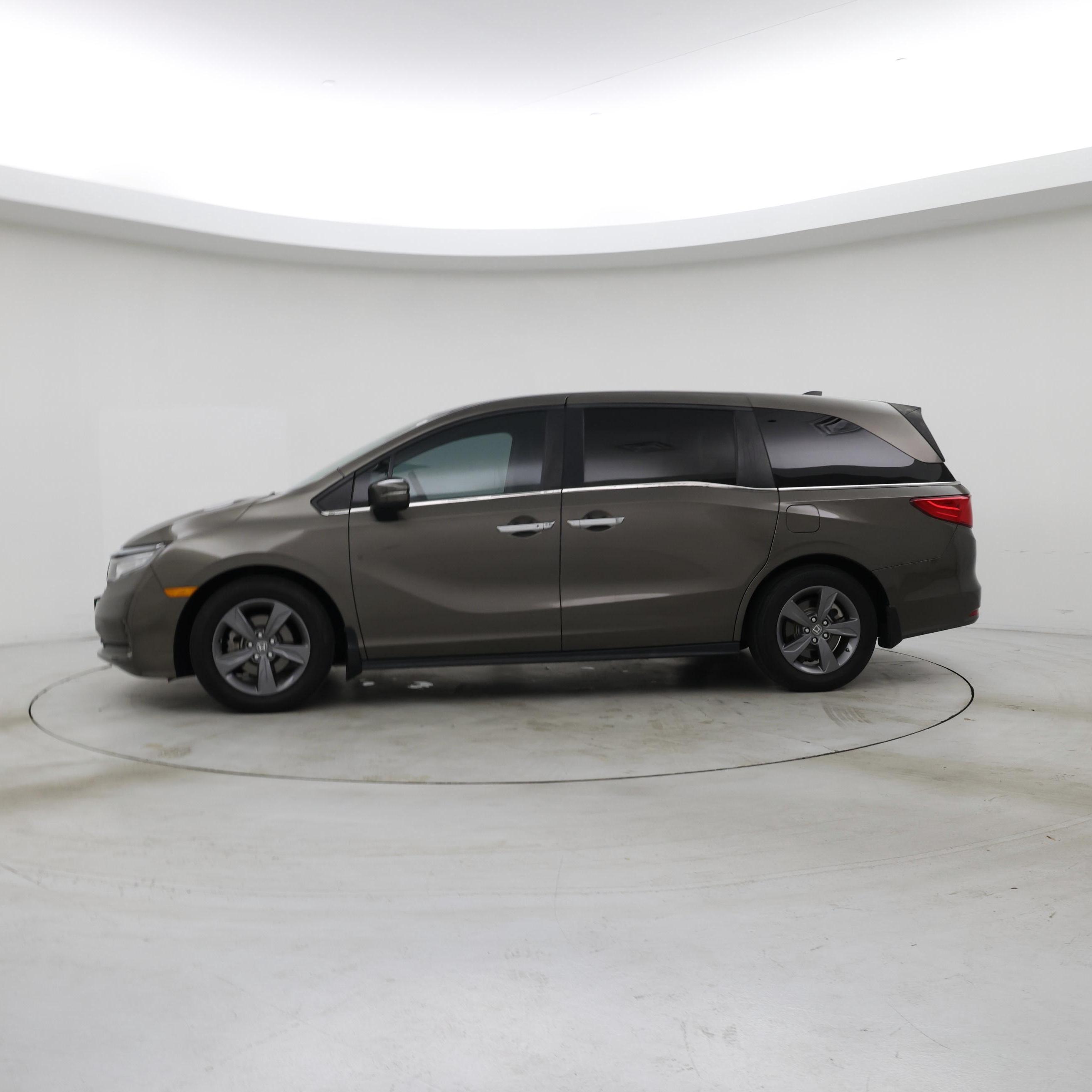 Thumbnail: 2023 Honda Odyssey - 3