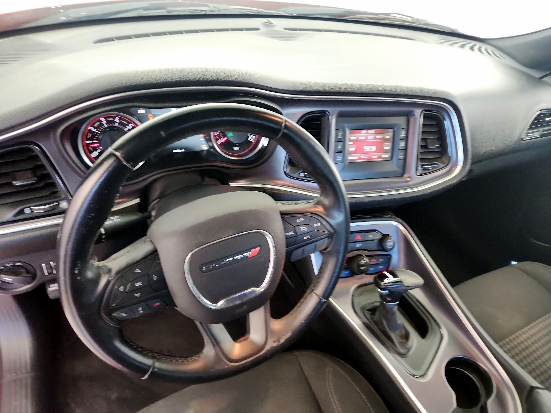 Thumbnail: 2016 Dodge Challenger - 9