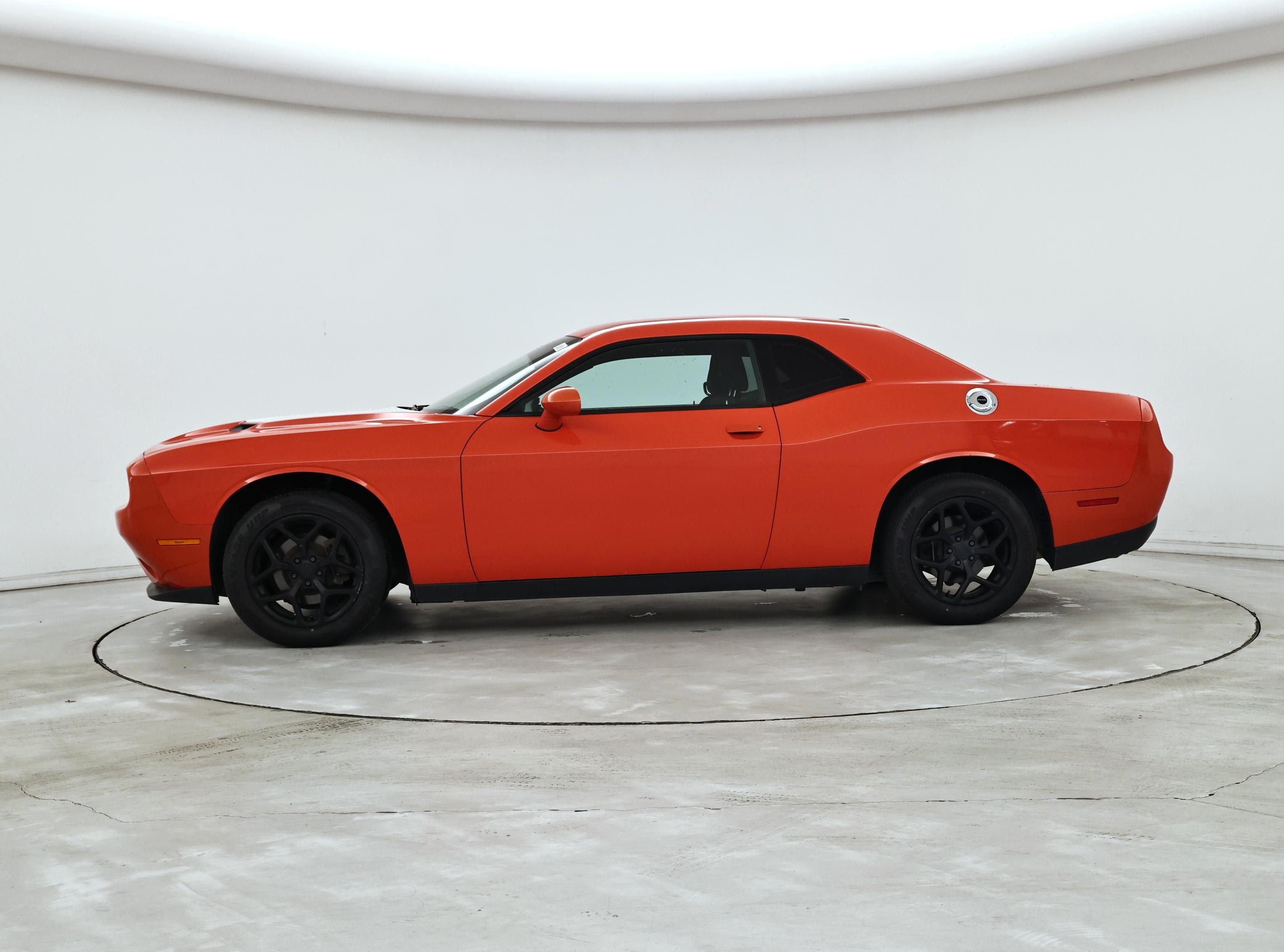 Thumbnail: 2016 Dodge Challenger - 3