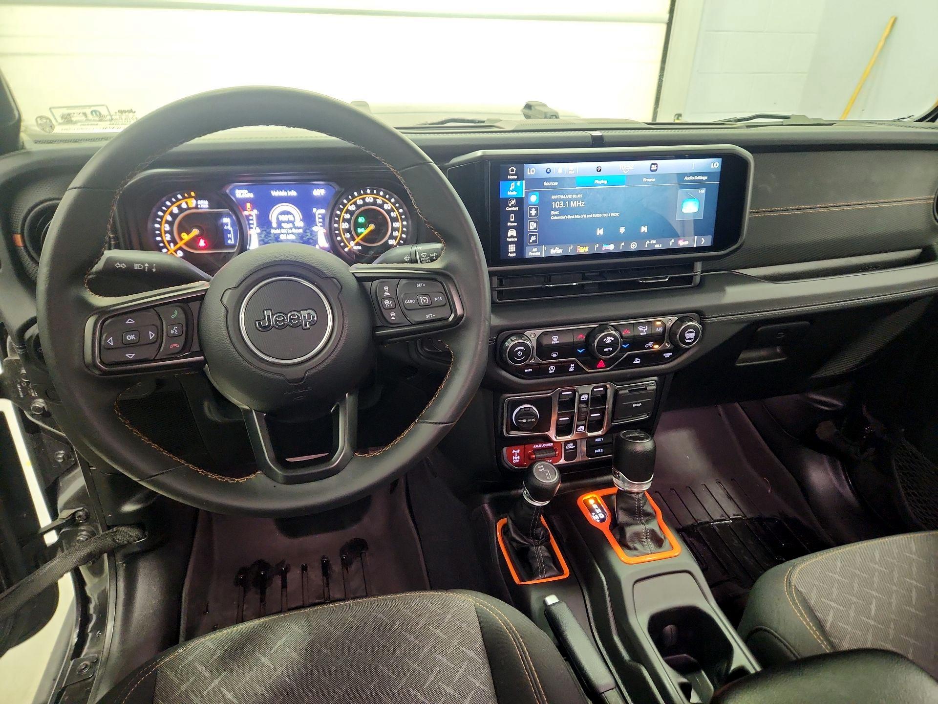 Thumbnail: 2024 Jeep Gladiator - 9