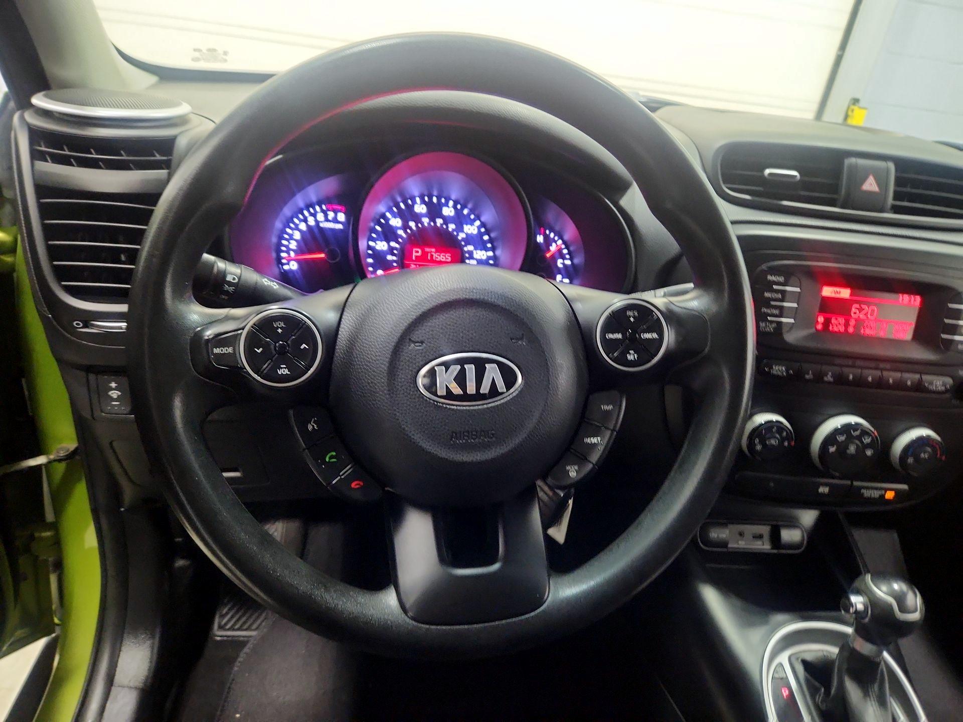 Thumbnail: 2014 Kia Soul - 10