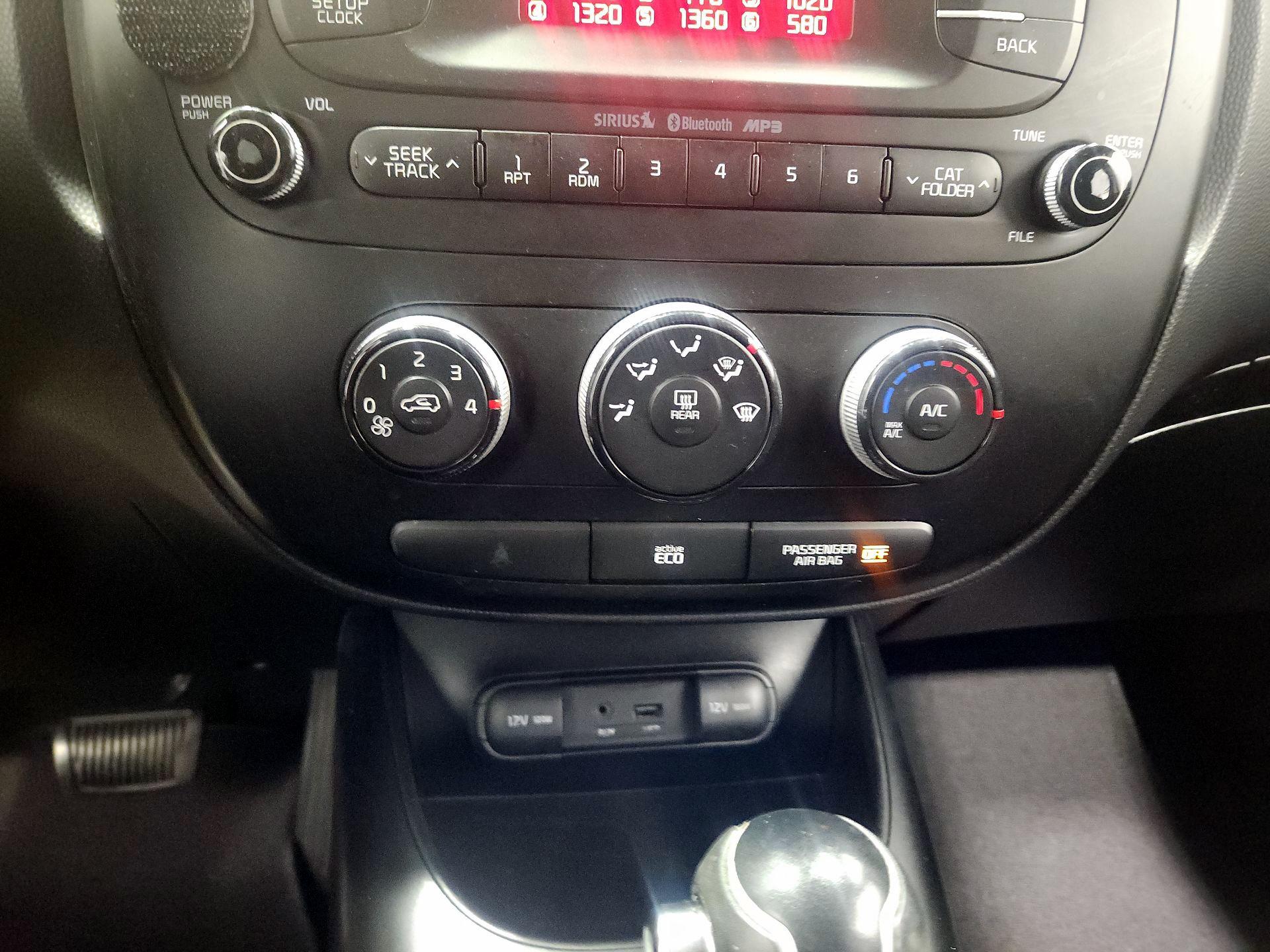 Thumbnail: 2014 Kia Soul - 15