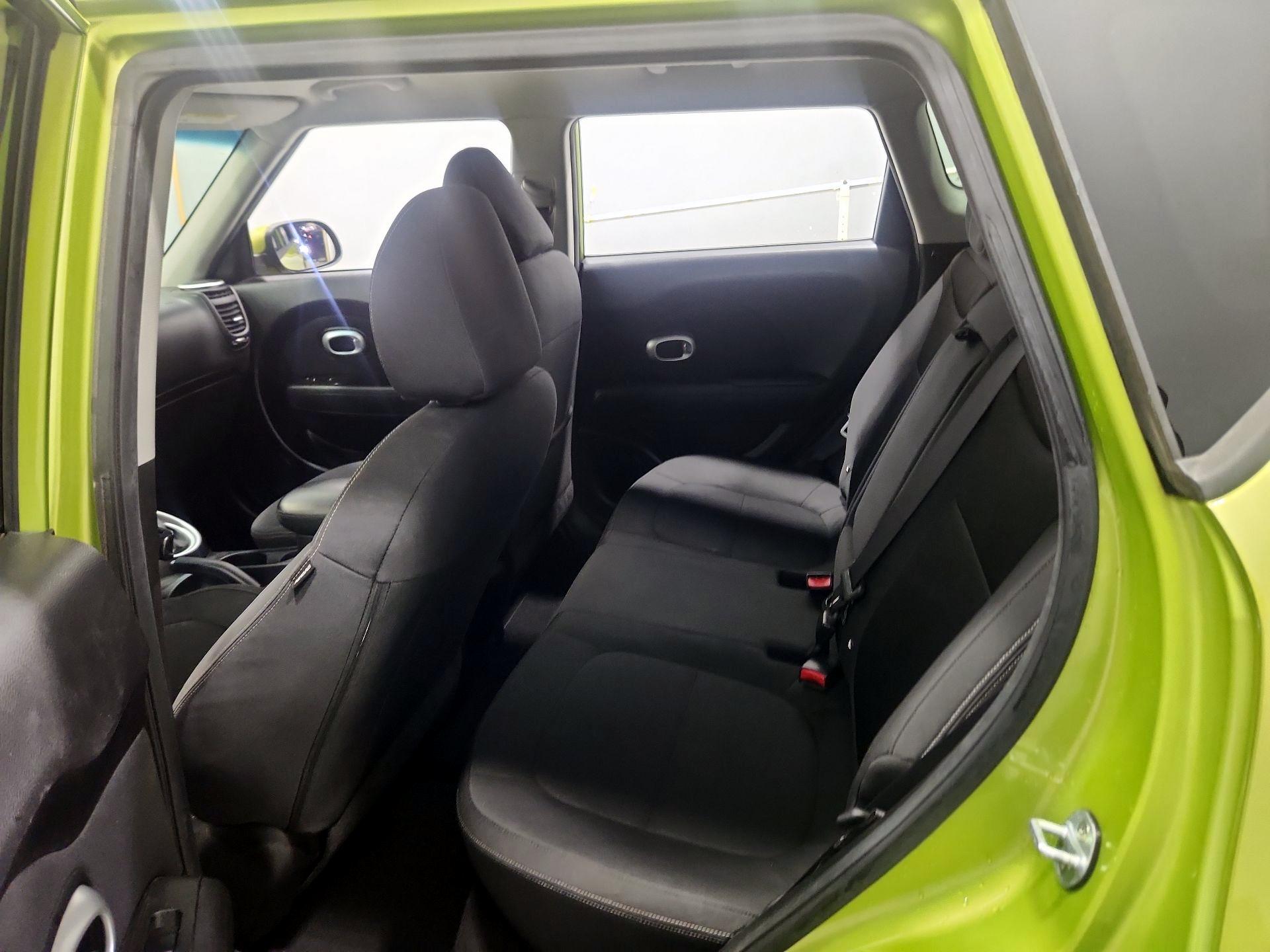 Thumbnail: 2014 Kia Soul - 18