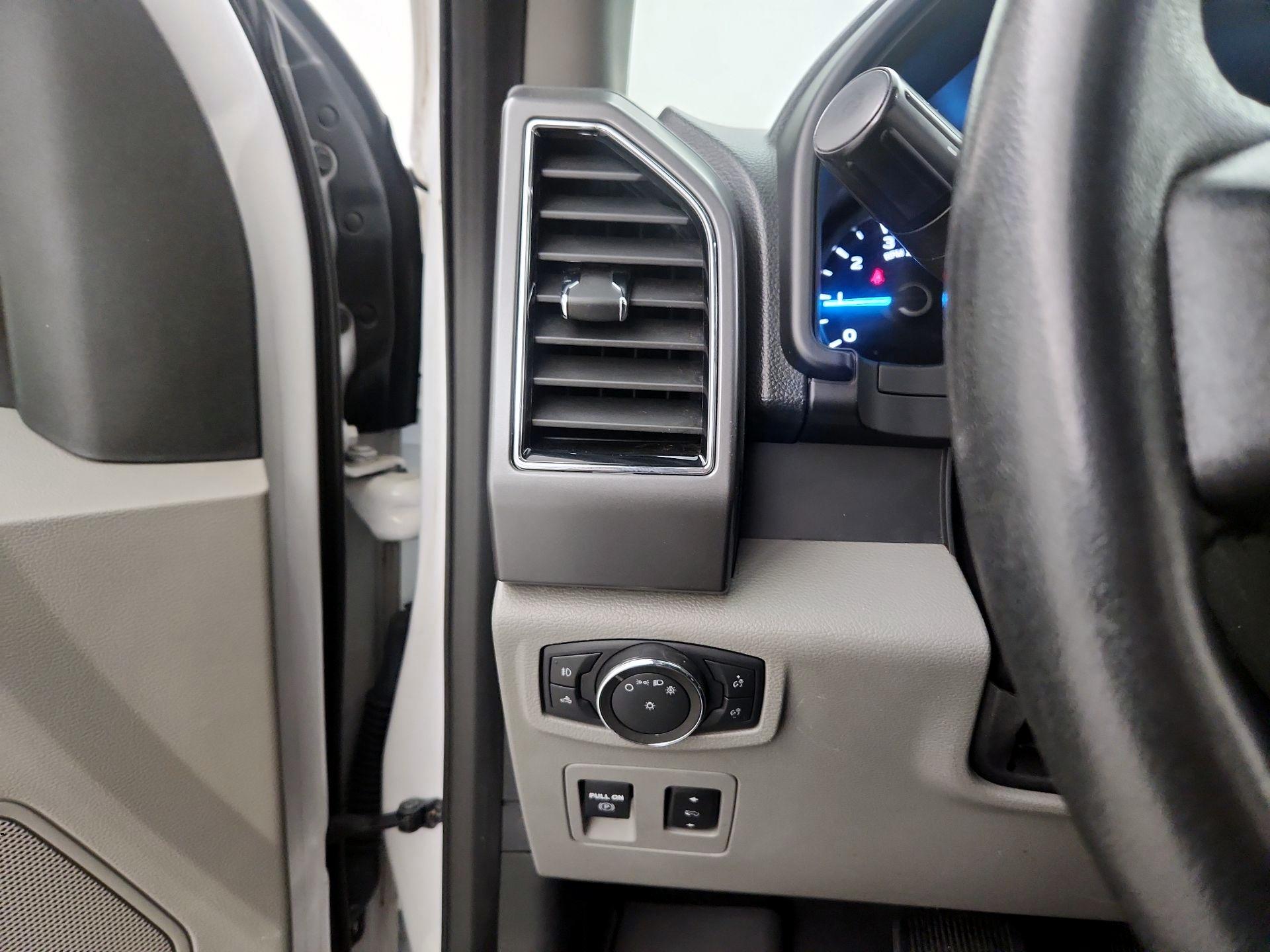 Thumbnail: 2019 Ford F-150 - 13