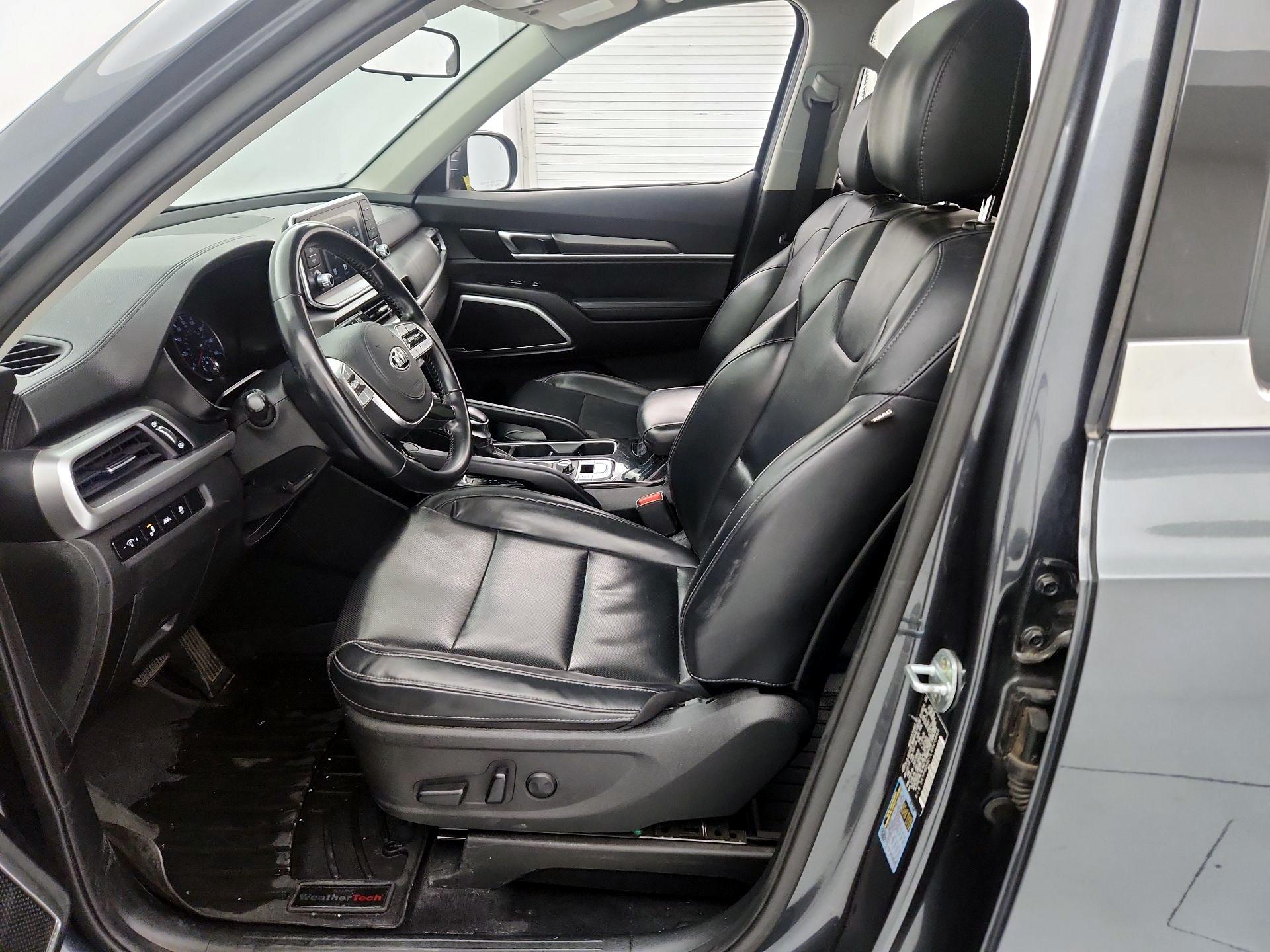 Thumbnail: 2020 Kia Telluride - 11