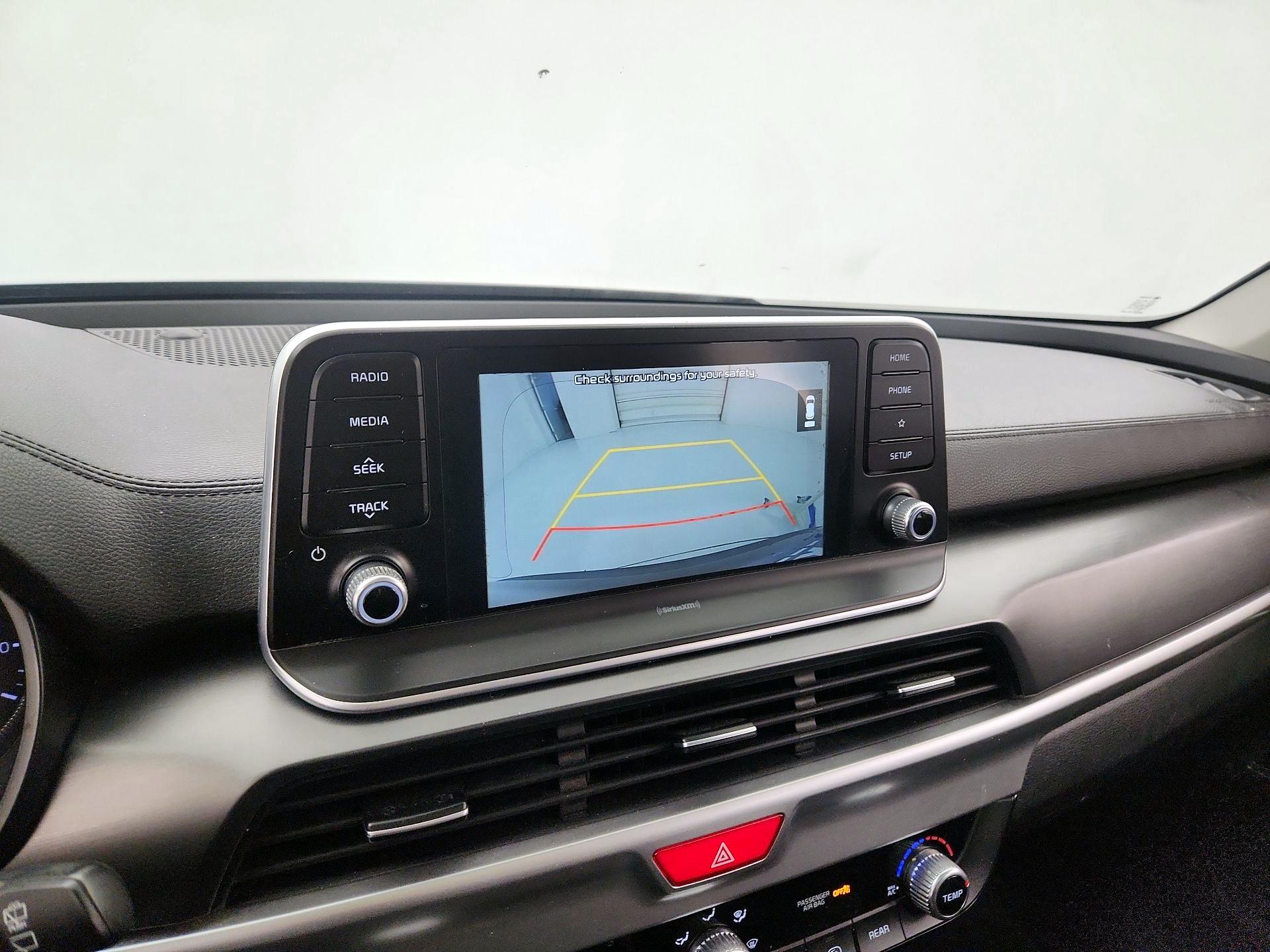 Thumbnail: 2020 Kia Telluride - 14