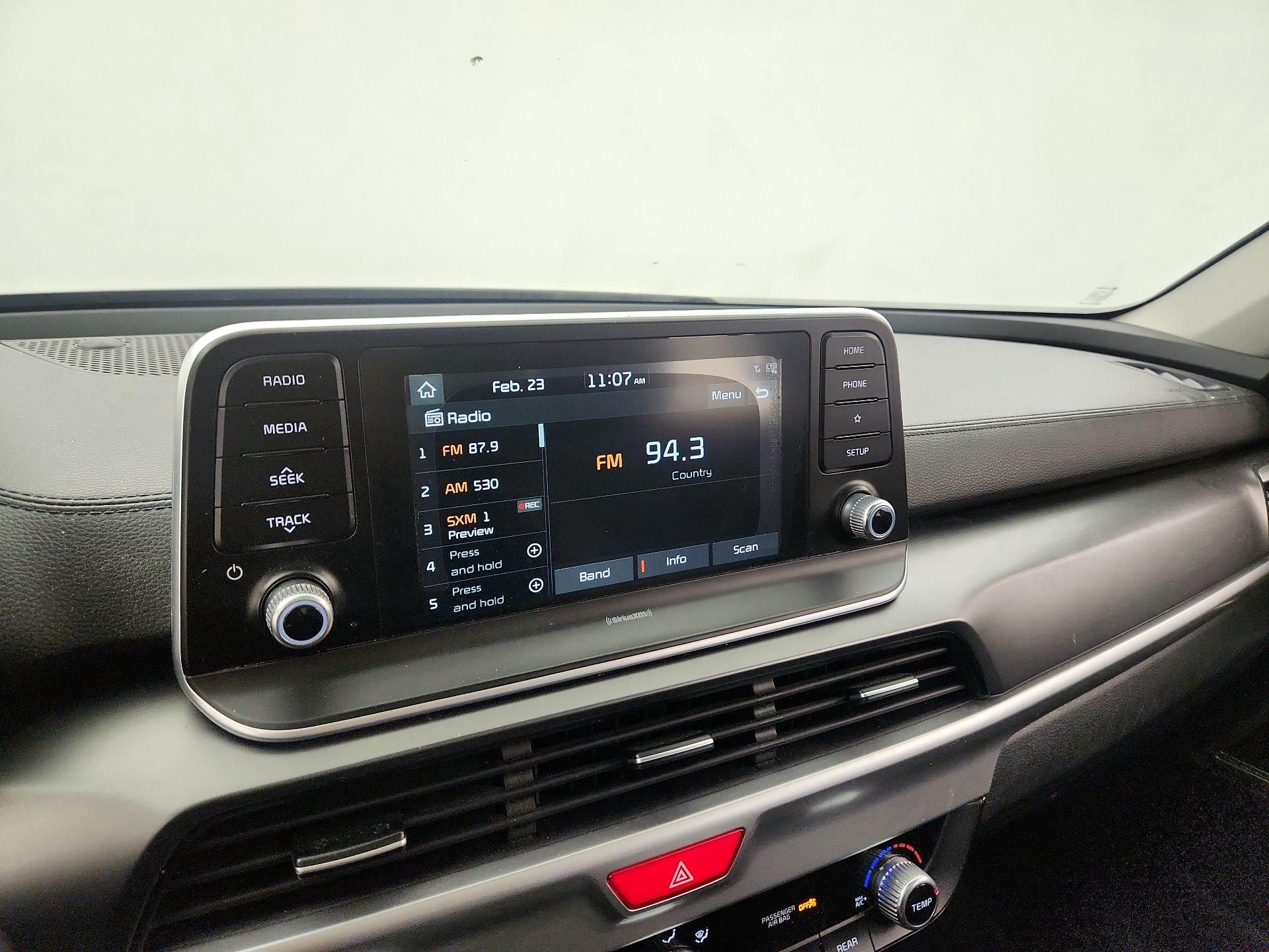 Thumbnail: 2020 Kia Telluride - 15