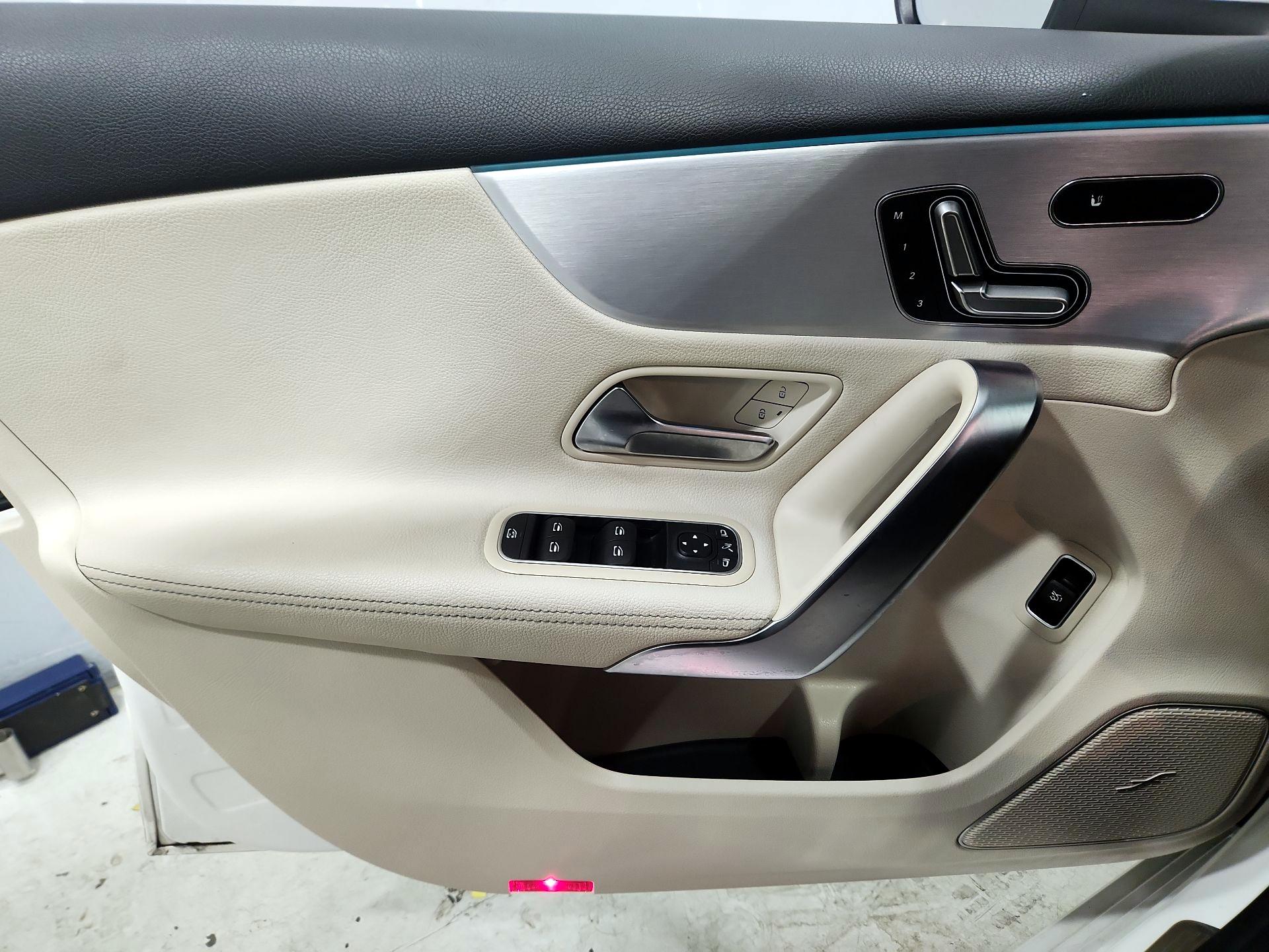 Thumbnail: 2021 Mercedes-Benz A-Class - 12