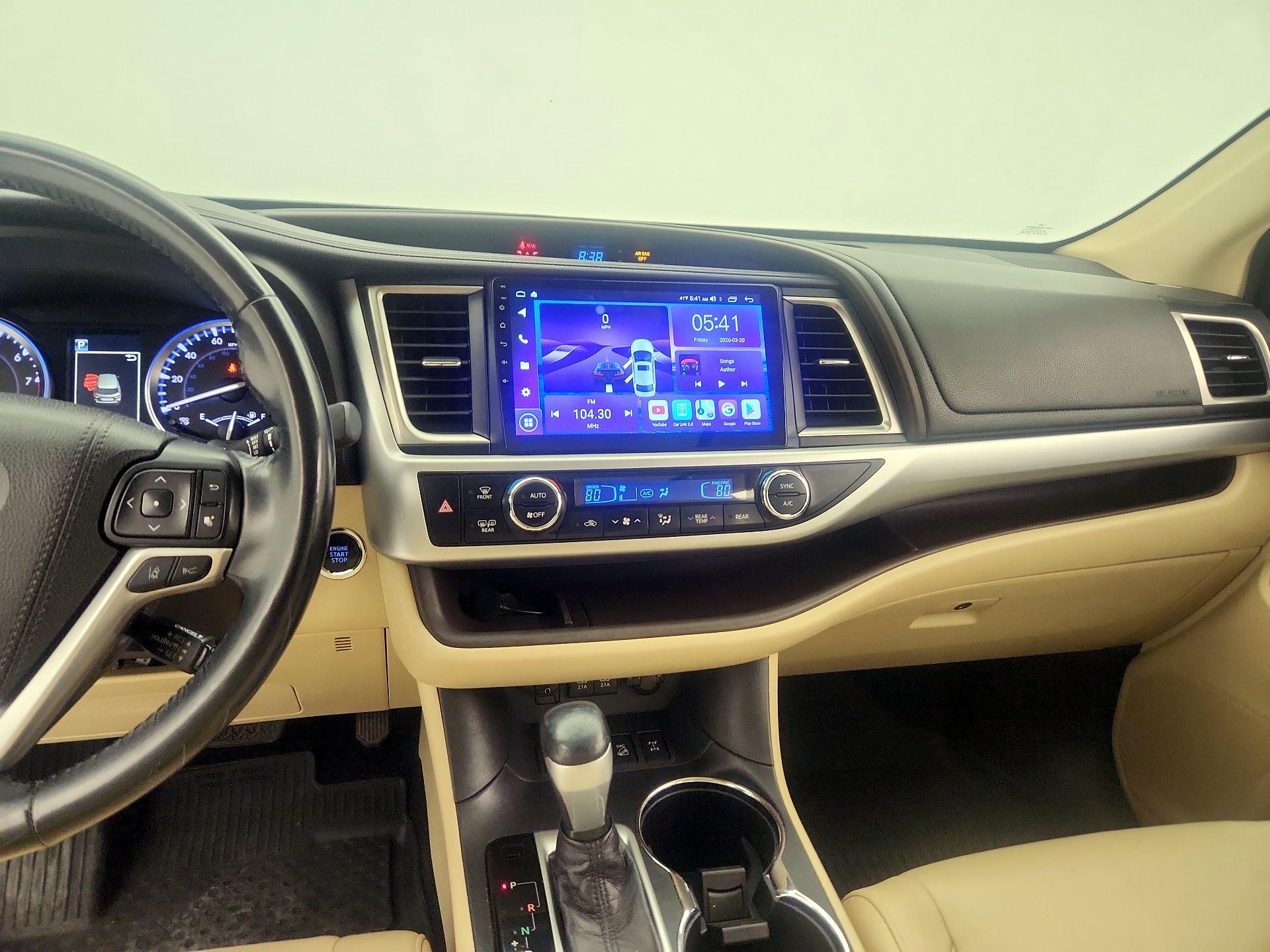 Thumbnail: 2018 Toyota Highlander - 9