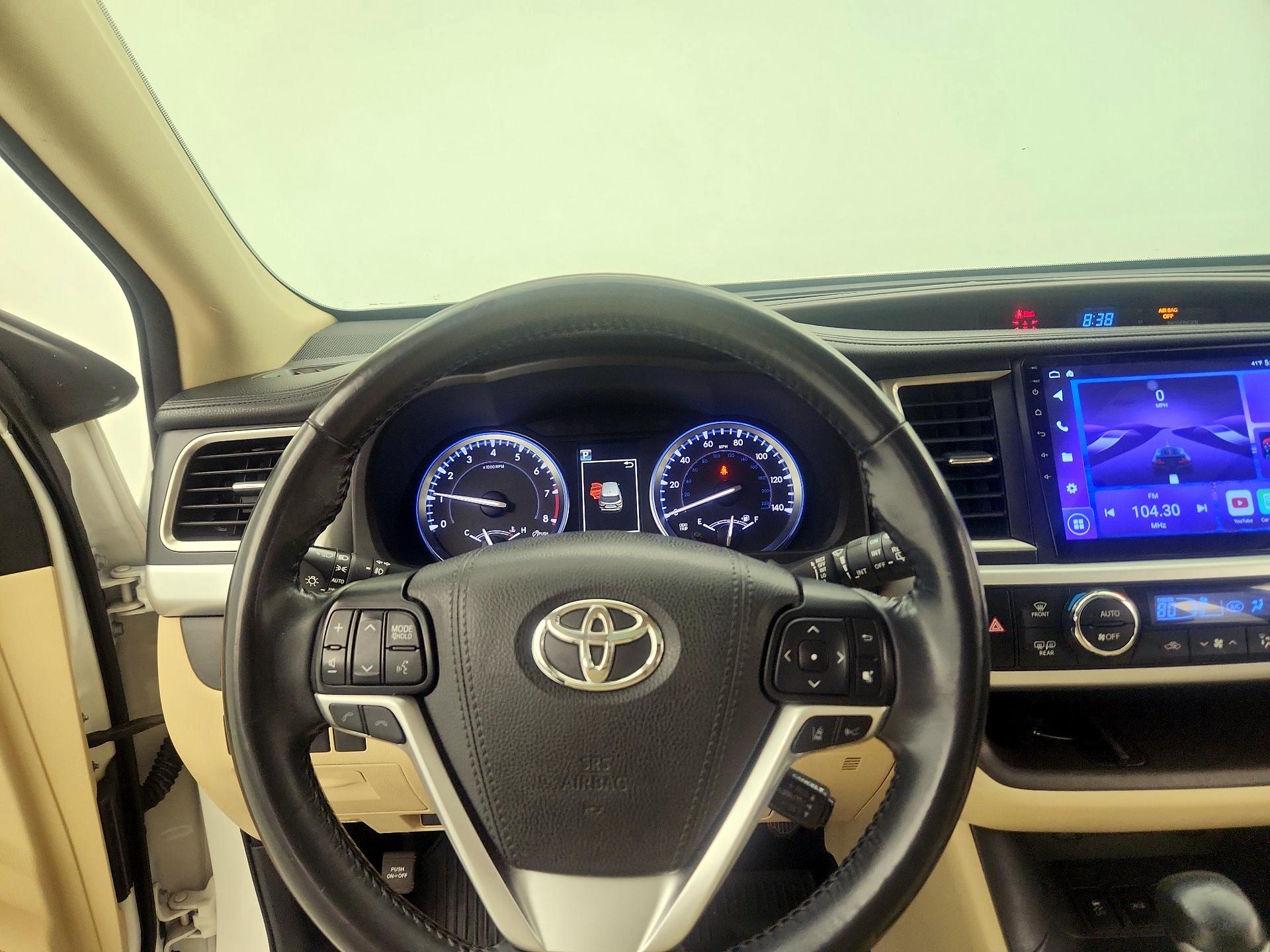 Thumbnail: 2018 Toyota Highlander - 10