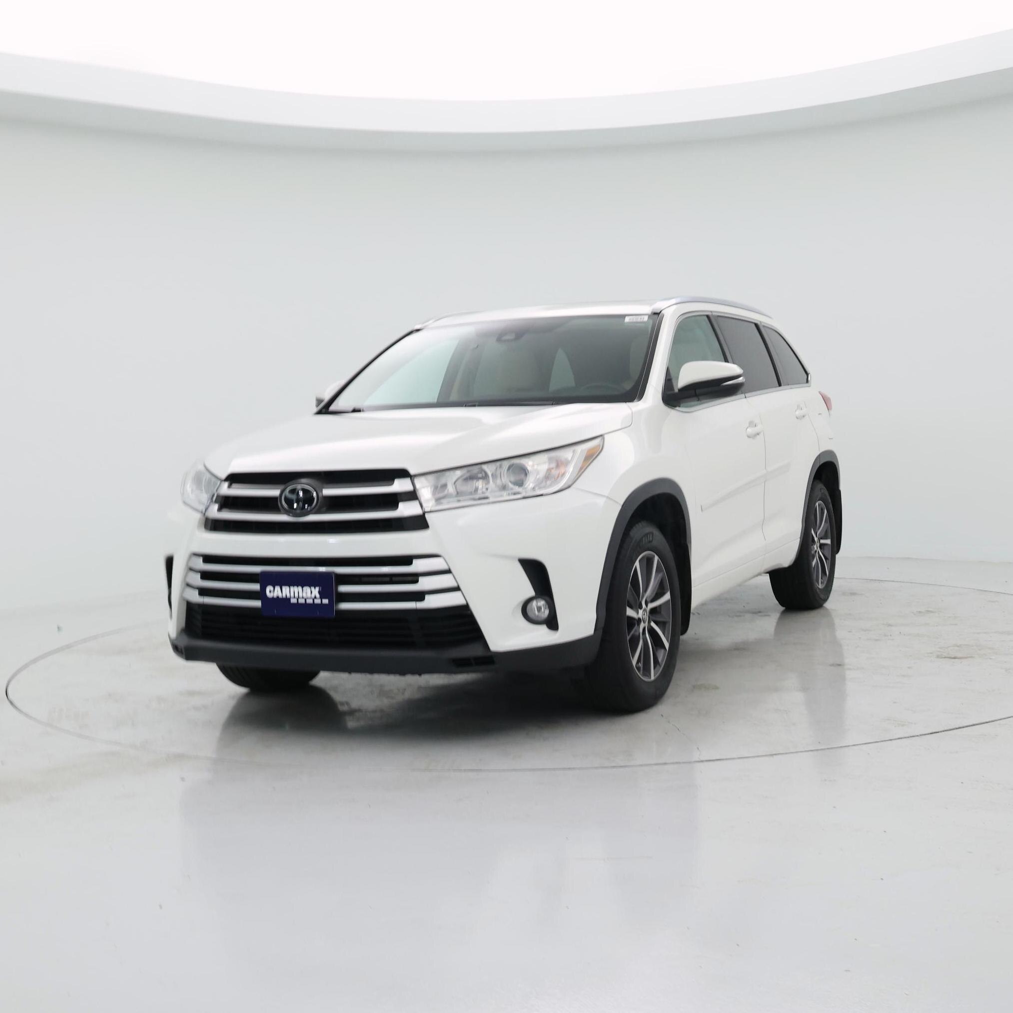 Thumbnail: 2018 Toyota Highlander - 4