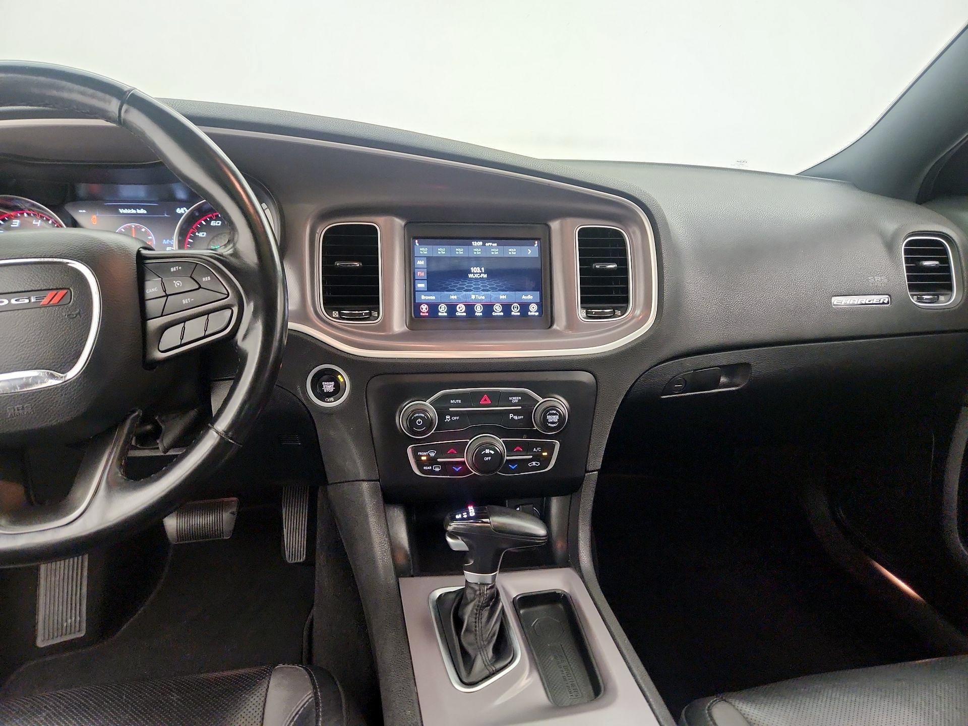 Thumbnail: 2022 Dodge Charger - 9