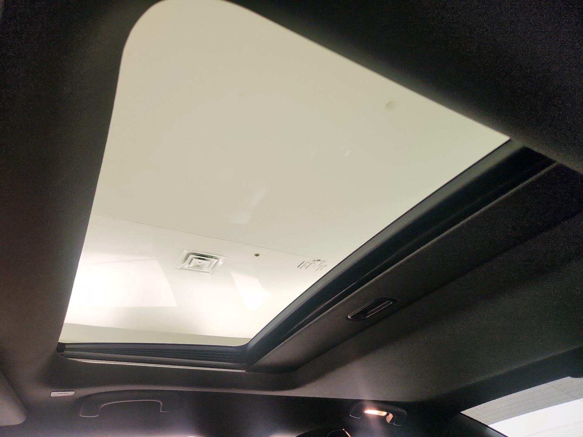 Thumbnail: 2022 Dodge Charger - 19