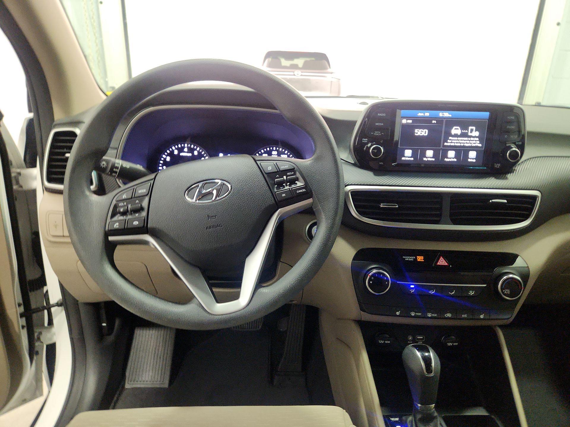 Thumbnail: 2020 Hyundai Tucson - 10