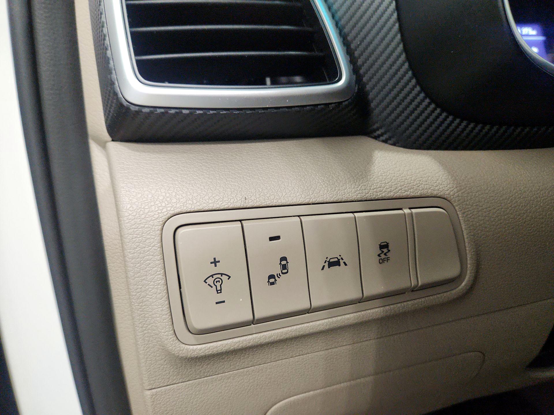 Thumbnail: 2020 Hyundai Tucson - 13