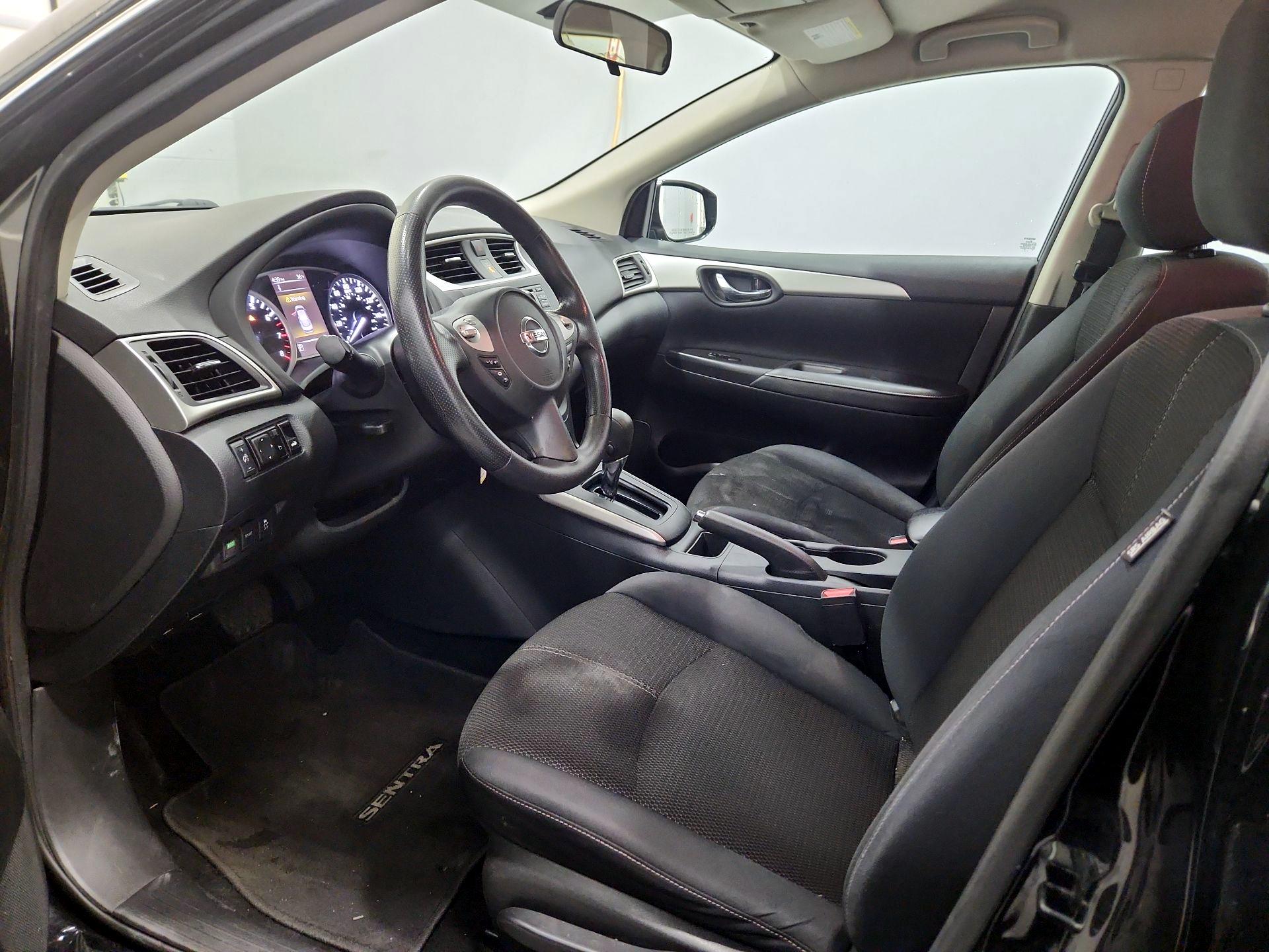 Thumbnail: 2018 Nissan Sentra - 11