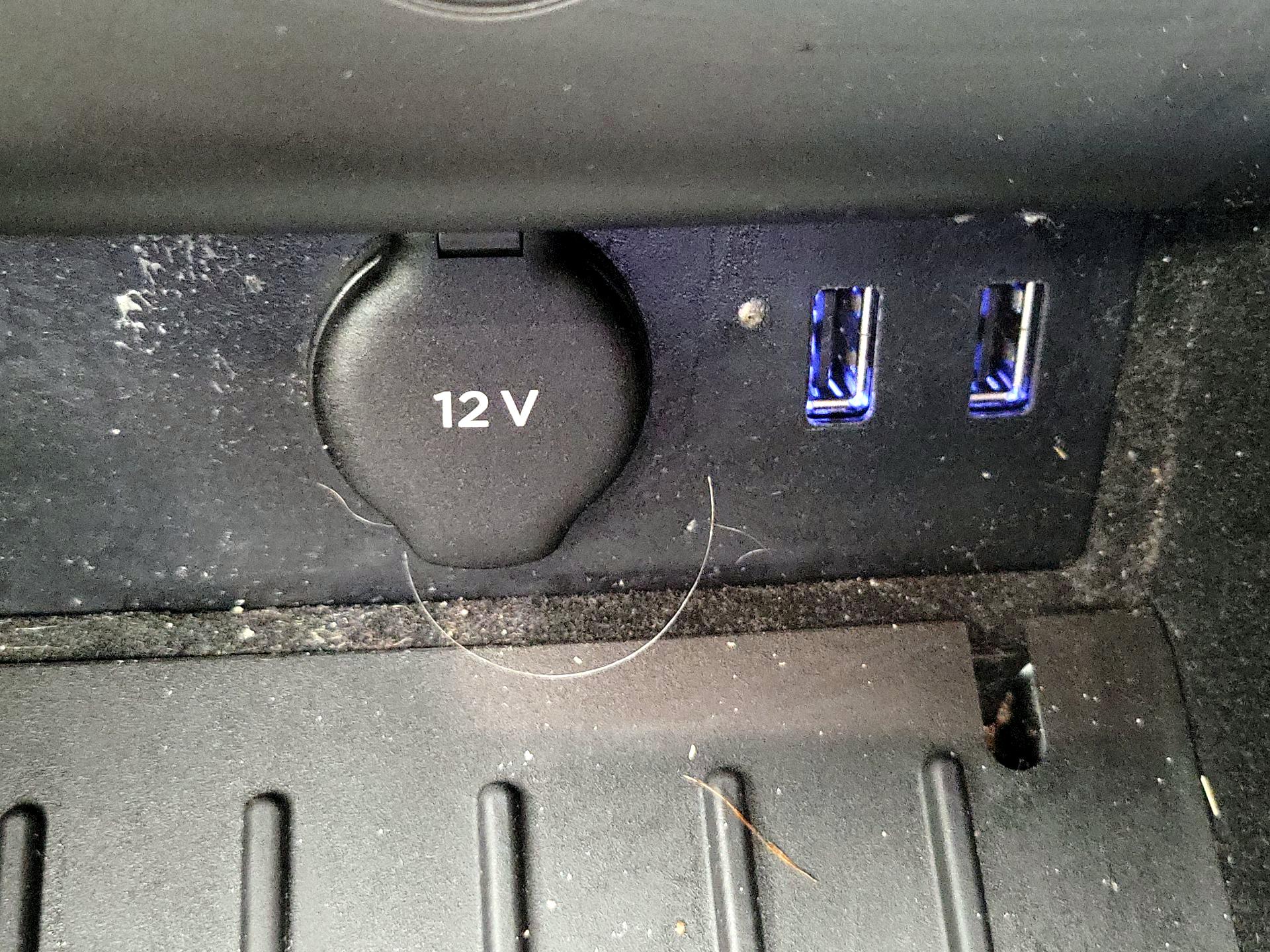 Thumbnail: 2019 Tesla Model S - 18