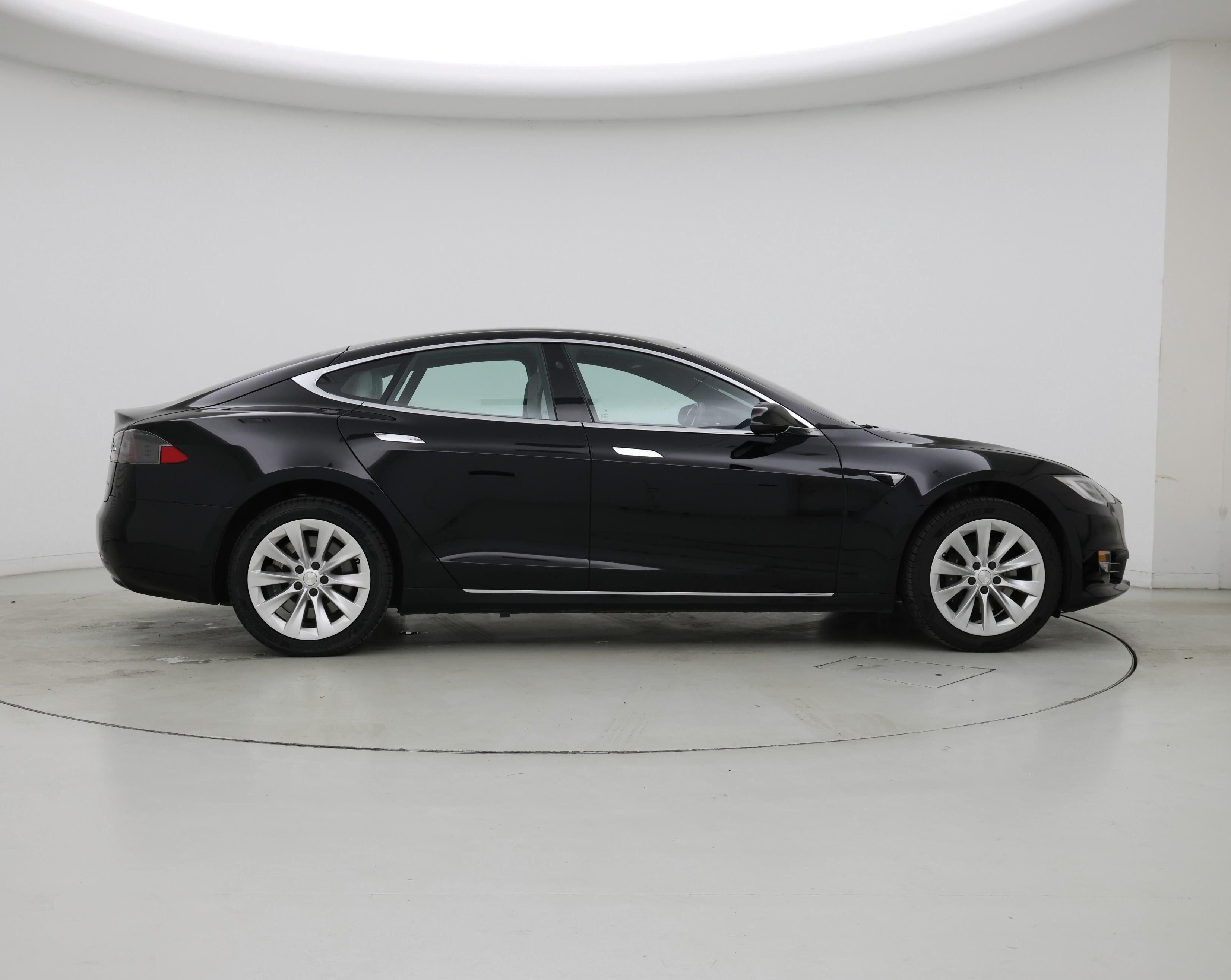 Thumbnail: 2019 Tesla Model S - 7