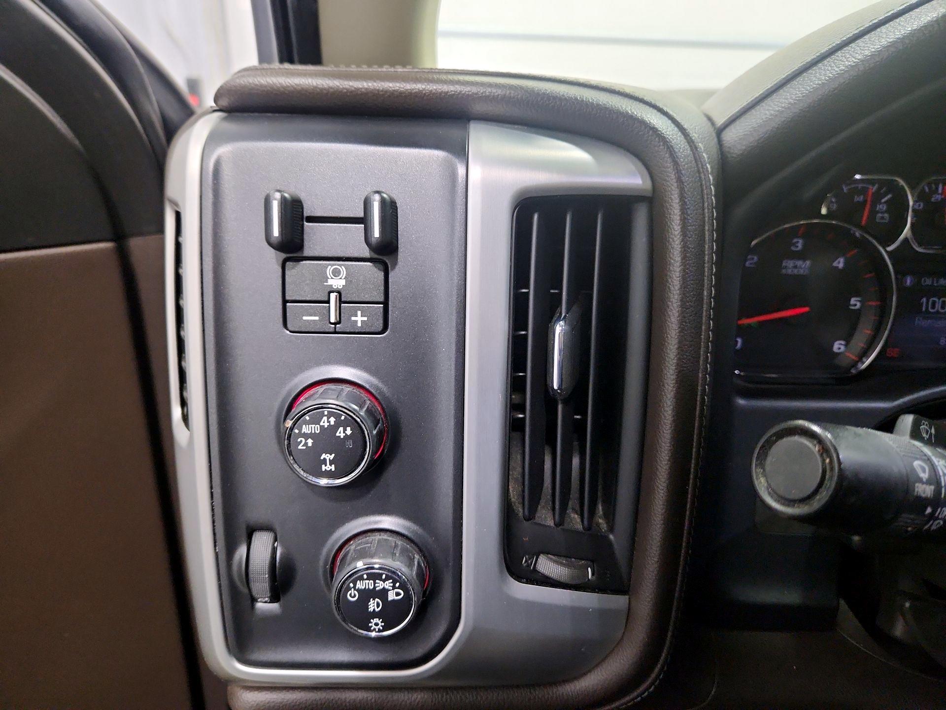 Thumbnail: 2015 GMC Sierra 1500 - 13