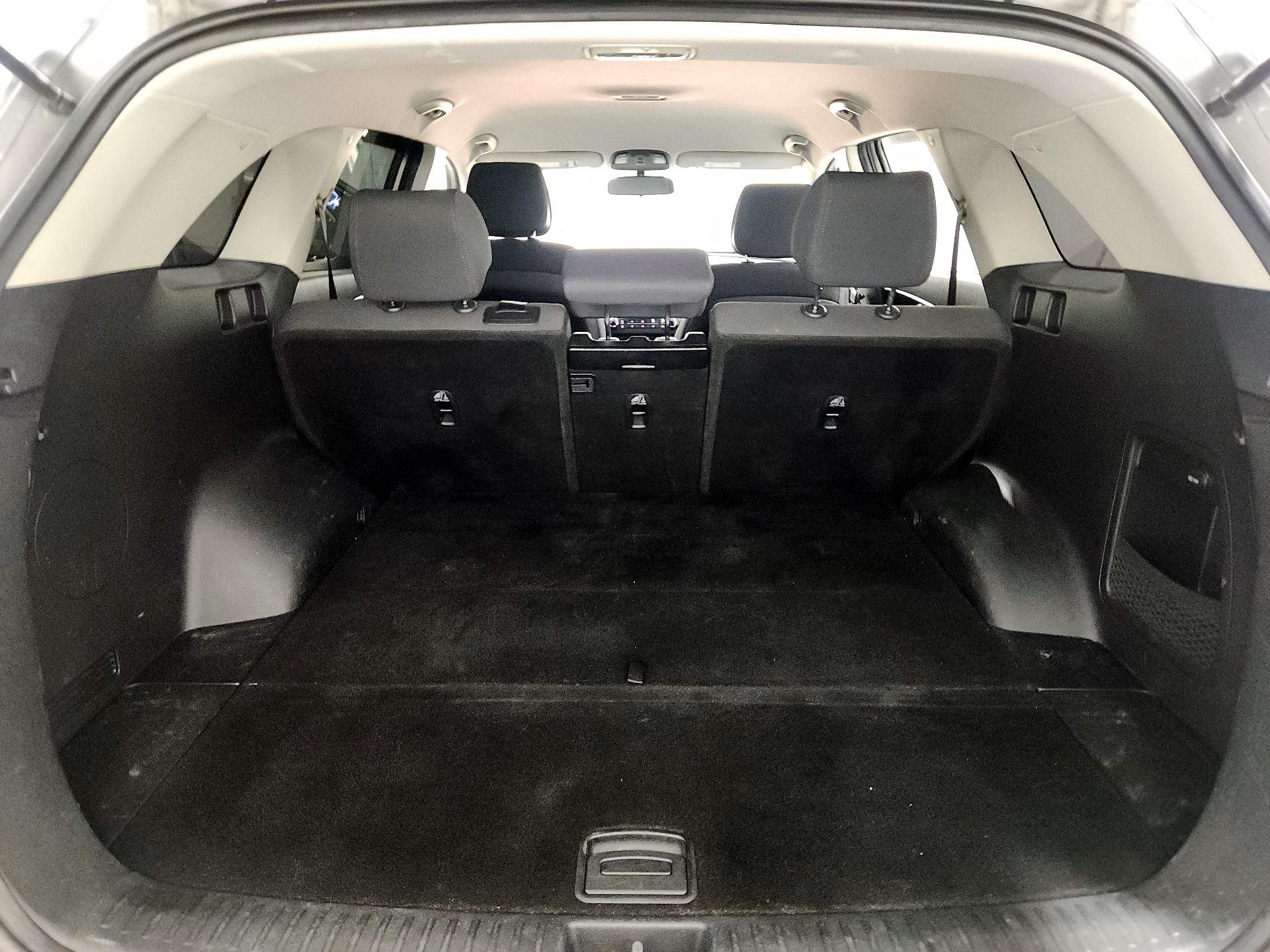 Thumbnail: 2016 Kia Sorento - 20