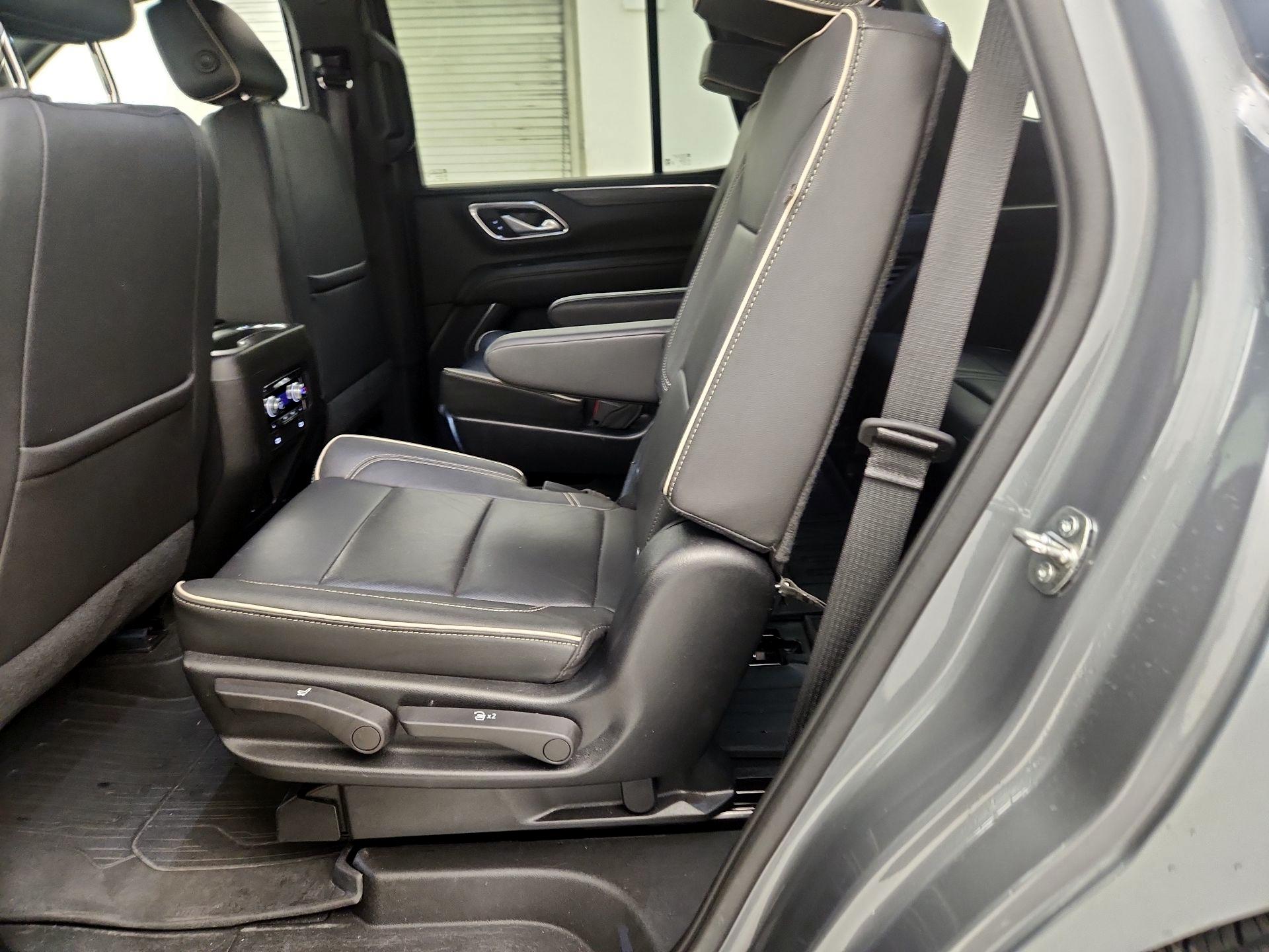 Thumbnail: 2022 GMC Yukon - 17