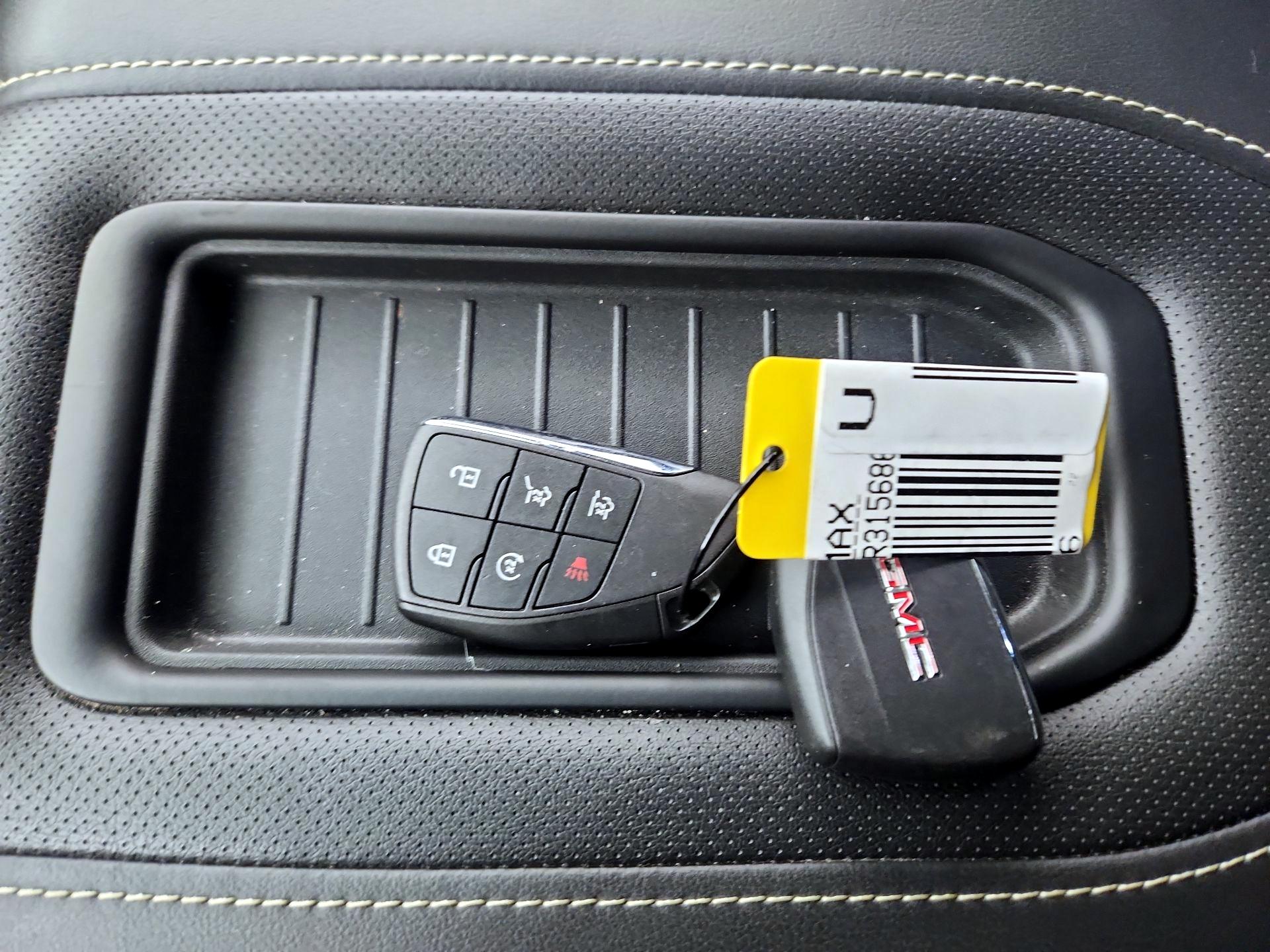 Thumbnail: 2022 GMC Yukon - 20