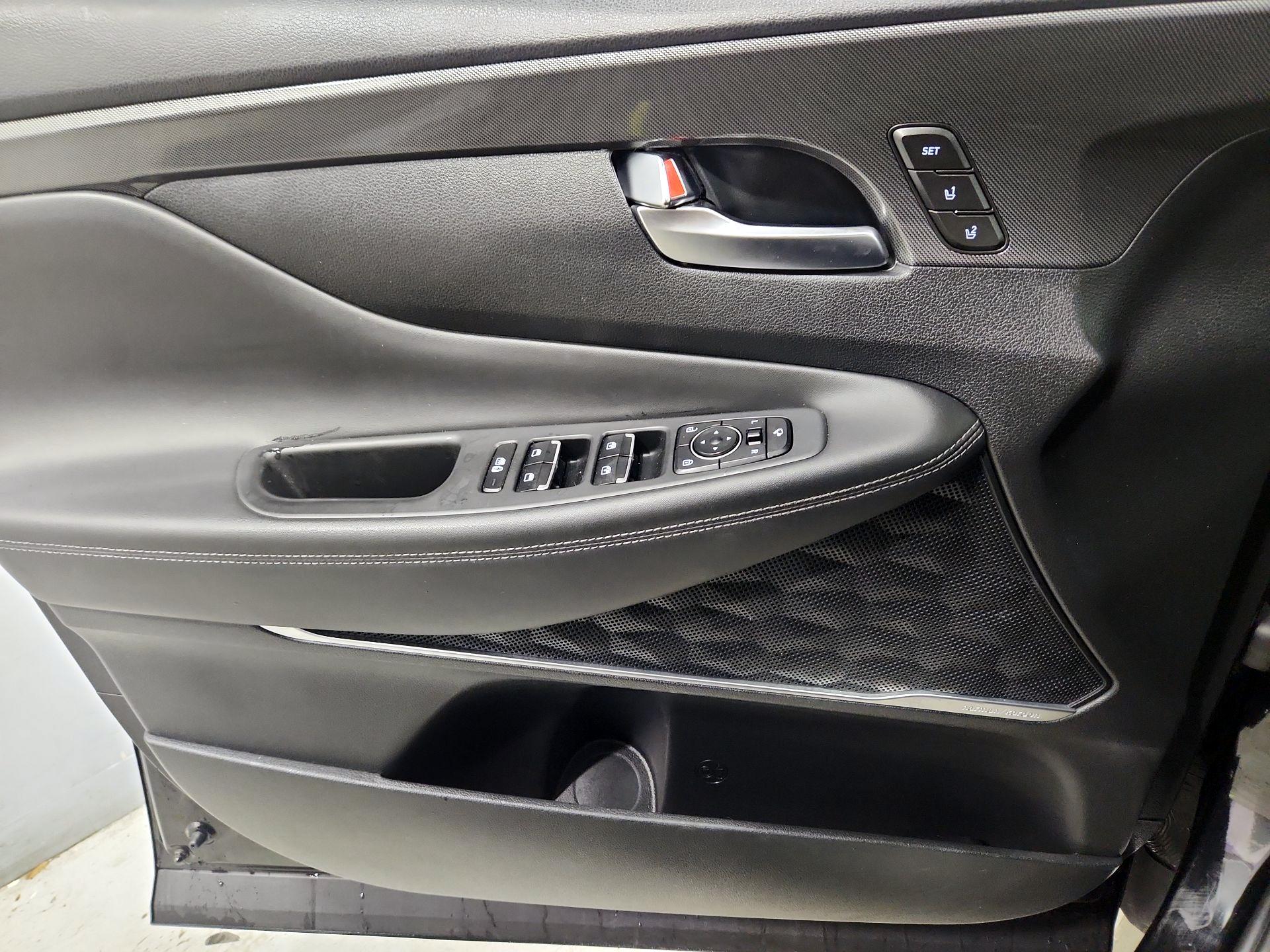 Thumbnail: 2022 Hyundai Santa Fe - 12