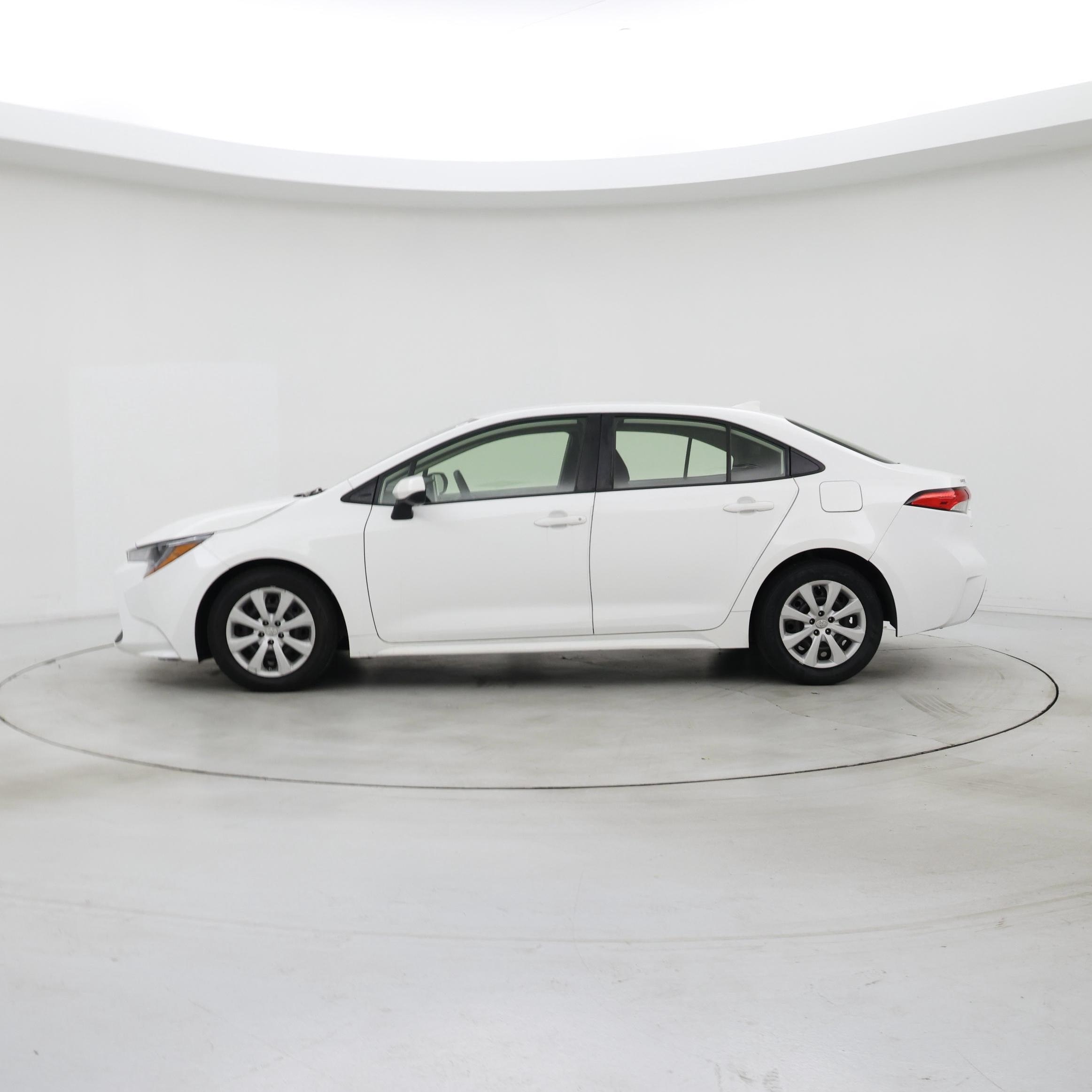 Thumbnail: 2020 Toyota Corolla - 3