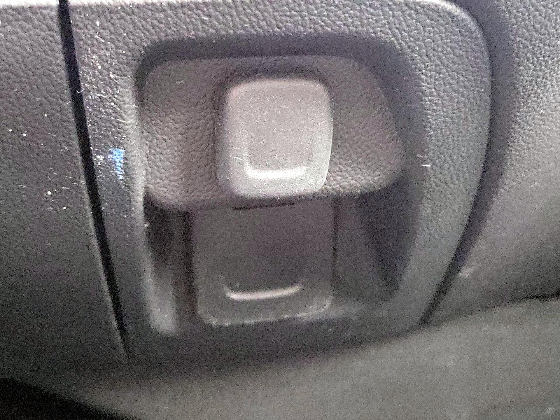 Thumbnail: 2016 GMC Sierra 1500 - 17