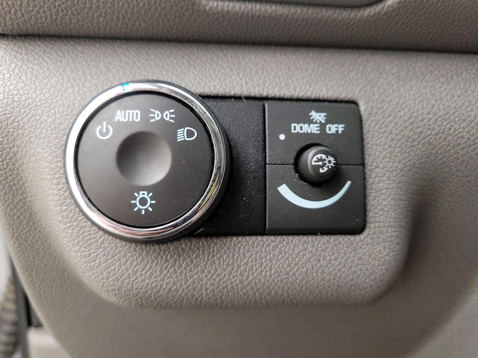 Thumbnail: 2017 Chevrolet Traverse - 13