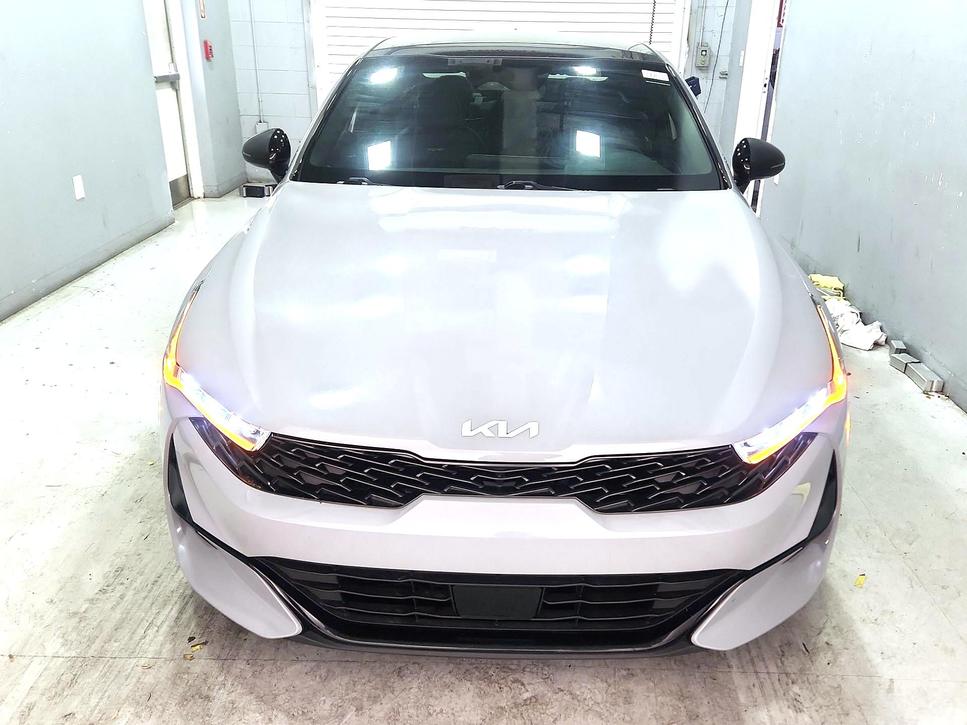 Thumbnail: 2022 Kia K5 - 2