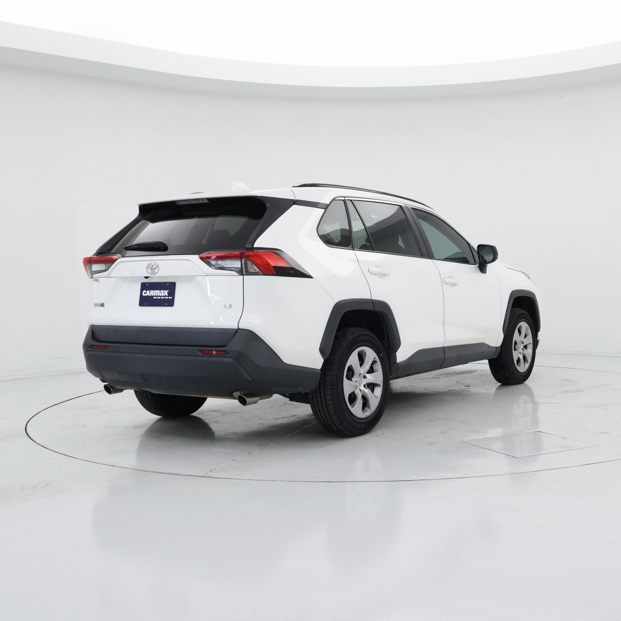 Thumbnail: 2021 Toyota RAV4 - 8