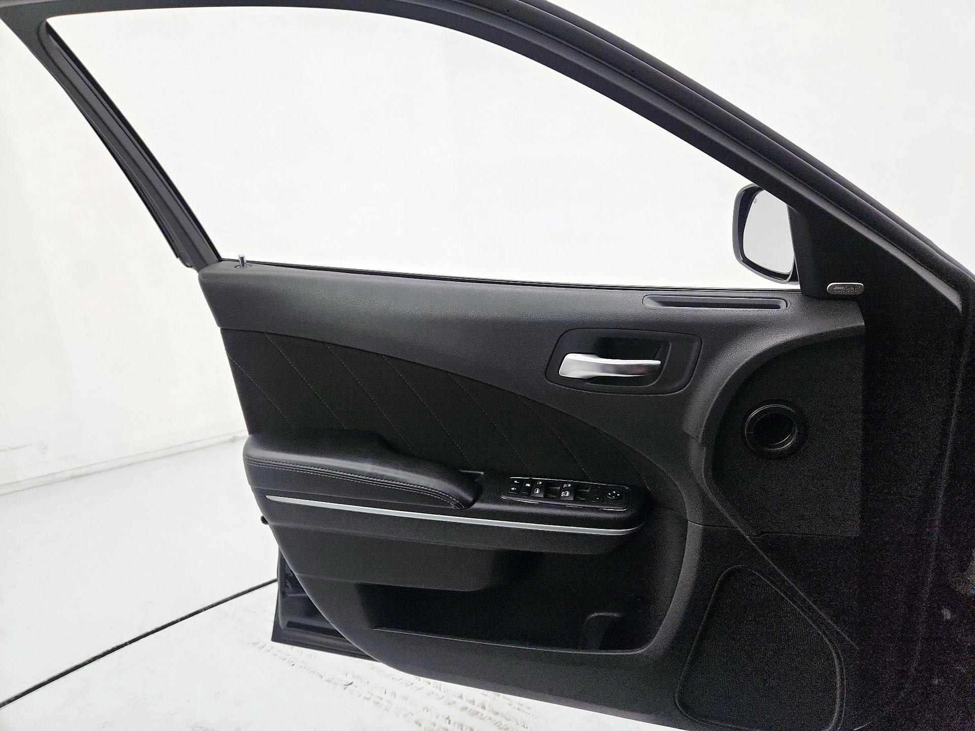 Thumbnail: 2022 Dodge Charger - 12