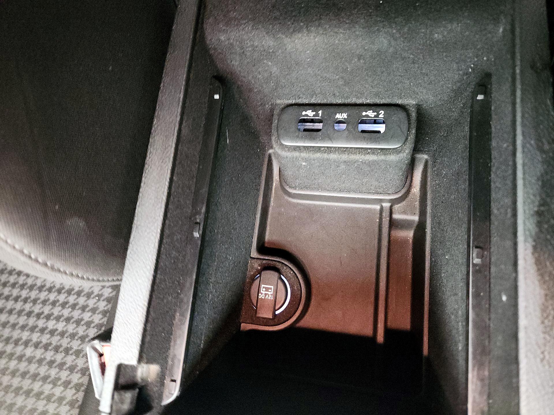 Thumbnail: 2022 Dodge Charger - 18