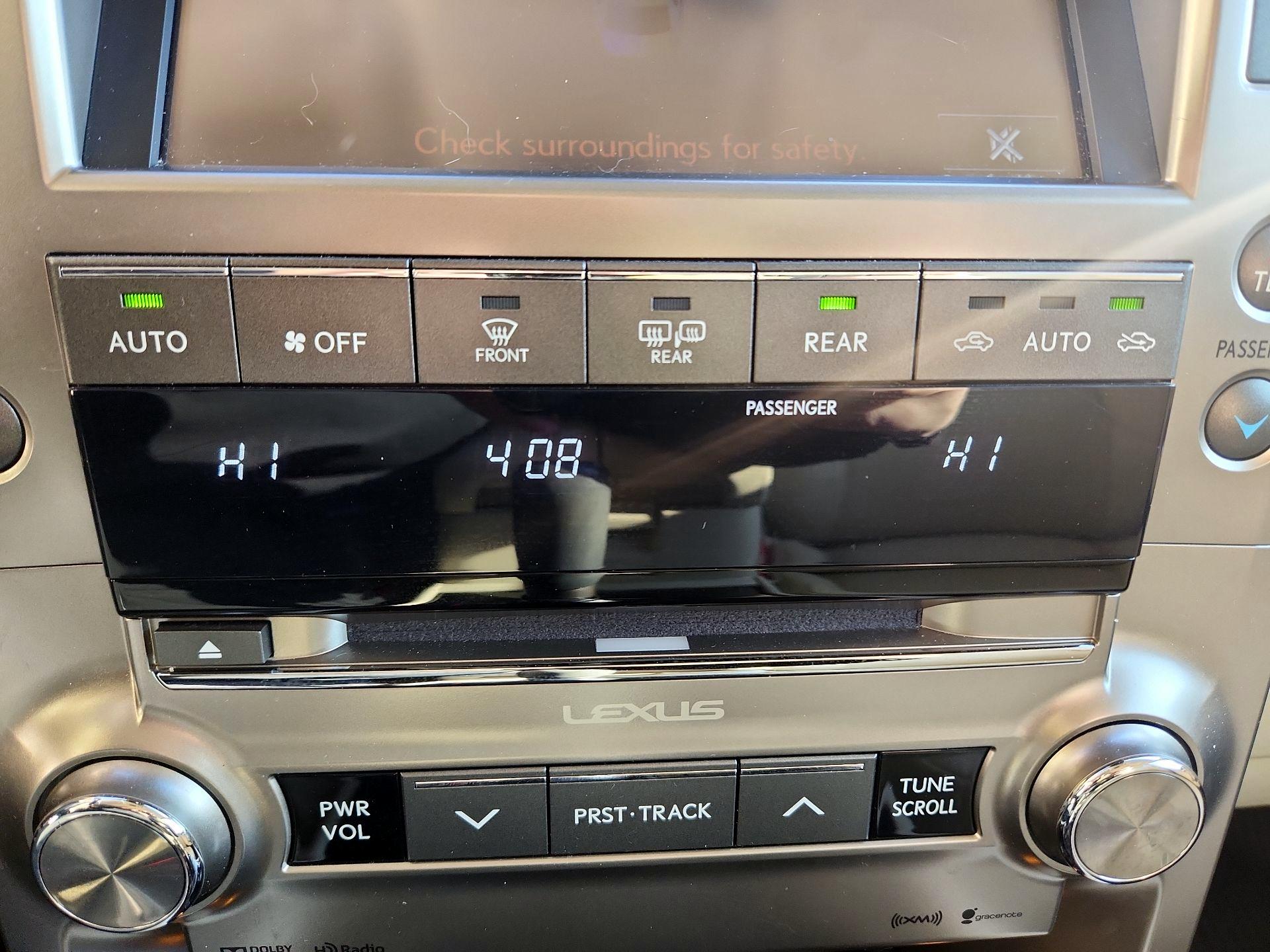 Thumbnail: 2020 Lexus GX - 17