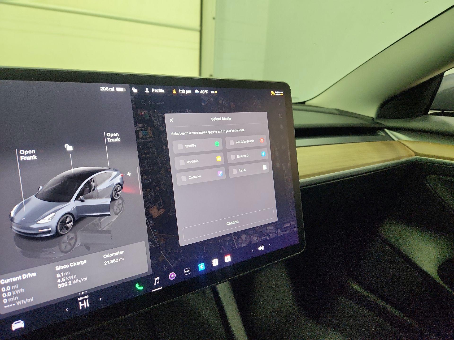 Thumbnail: 2023 Tesla Model 3 - 16