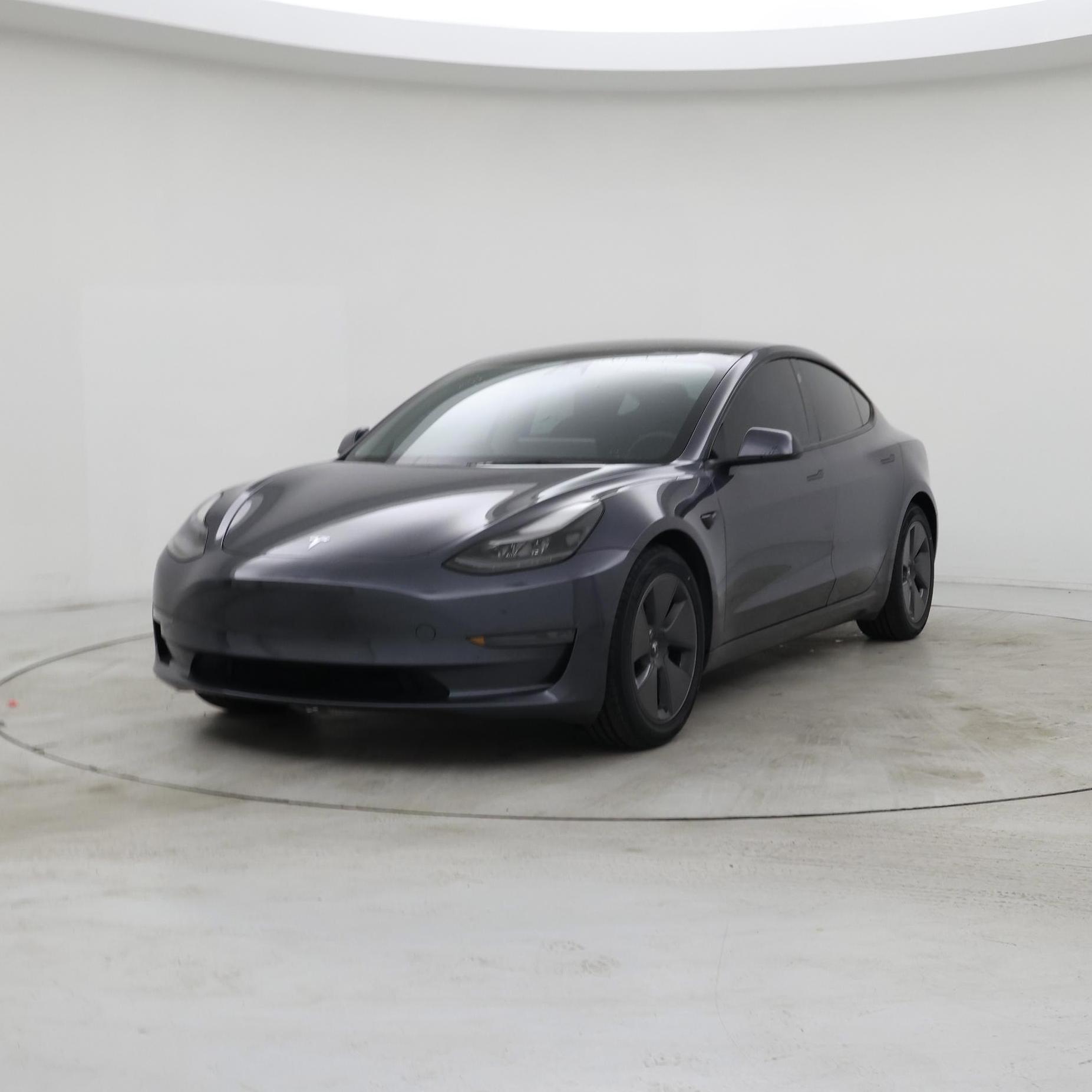 Thumbnail: 2023 Tesla Model 3 - 4