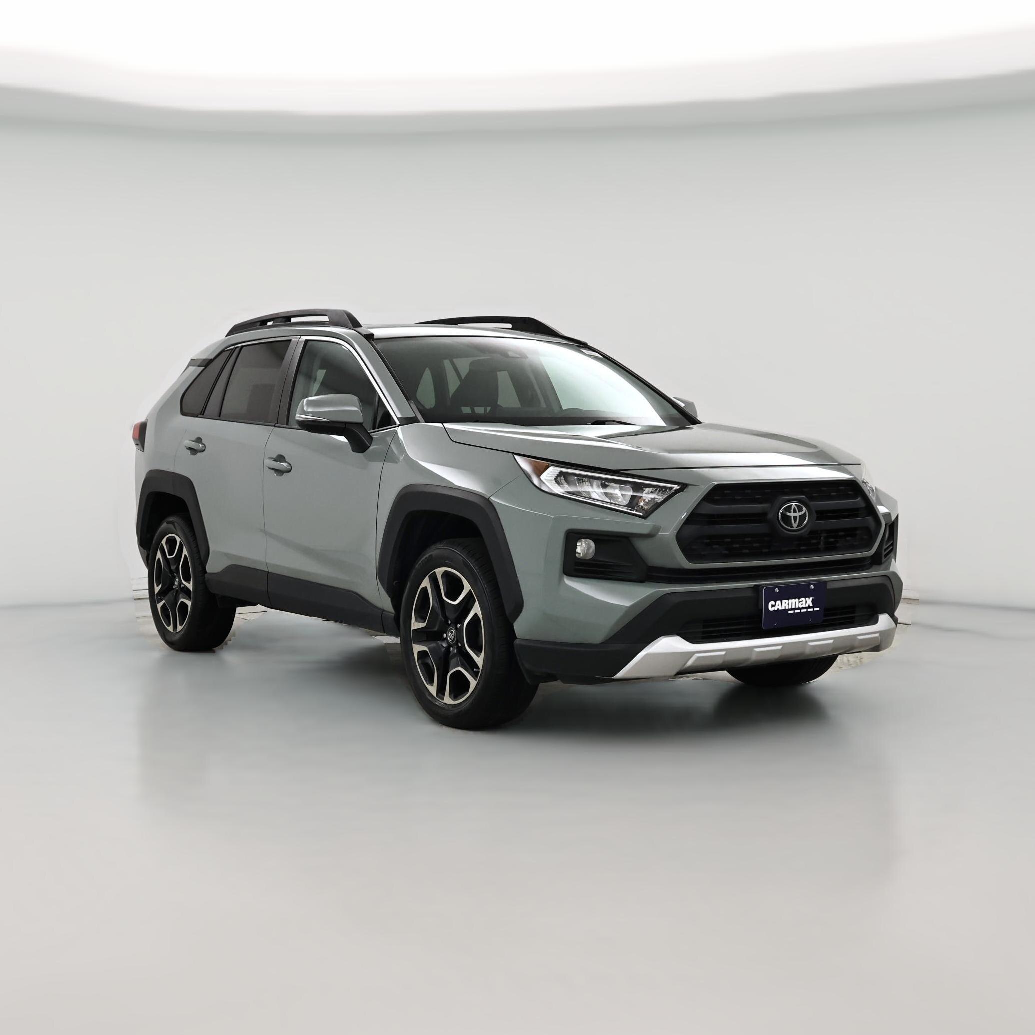 Thumbnail: 2019 Toyota RAV4 - 1
