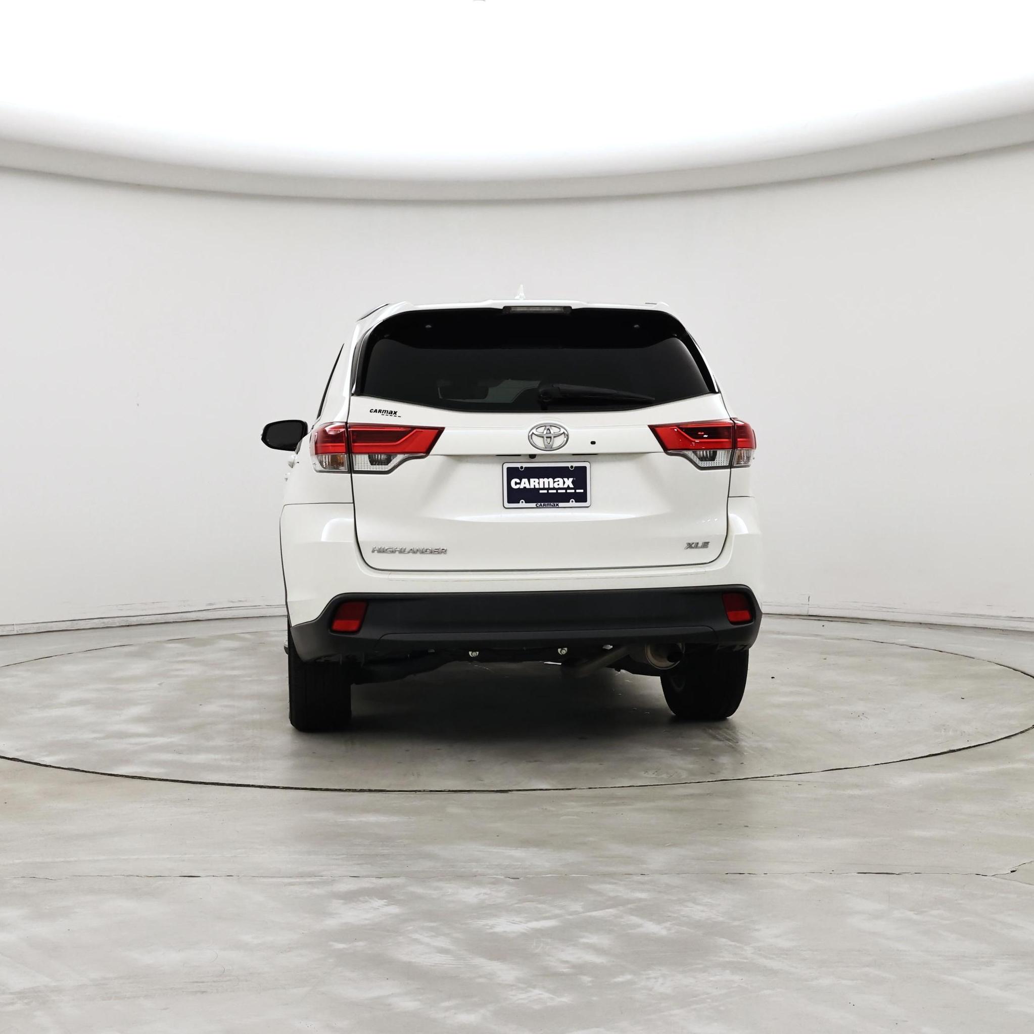 Thumbnail: 2019 Toyota Highlander - 6