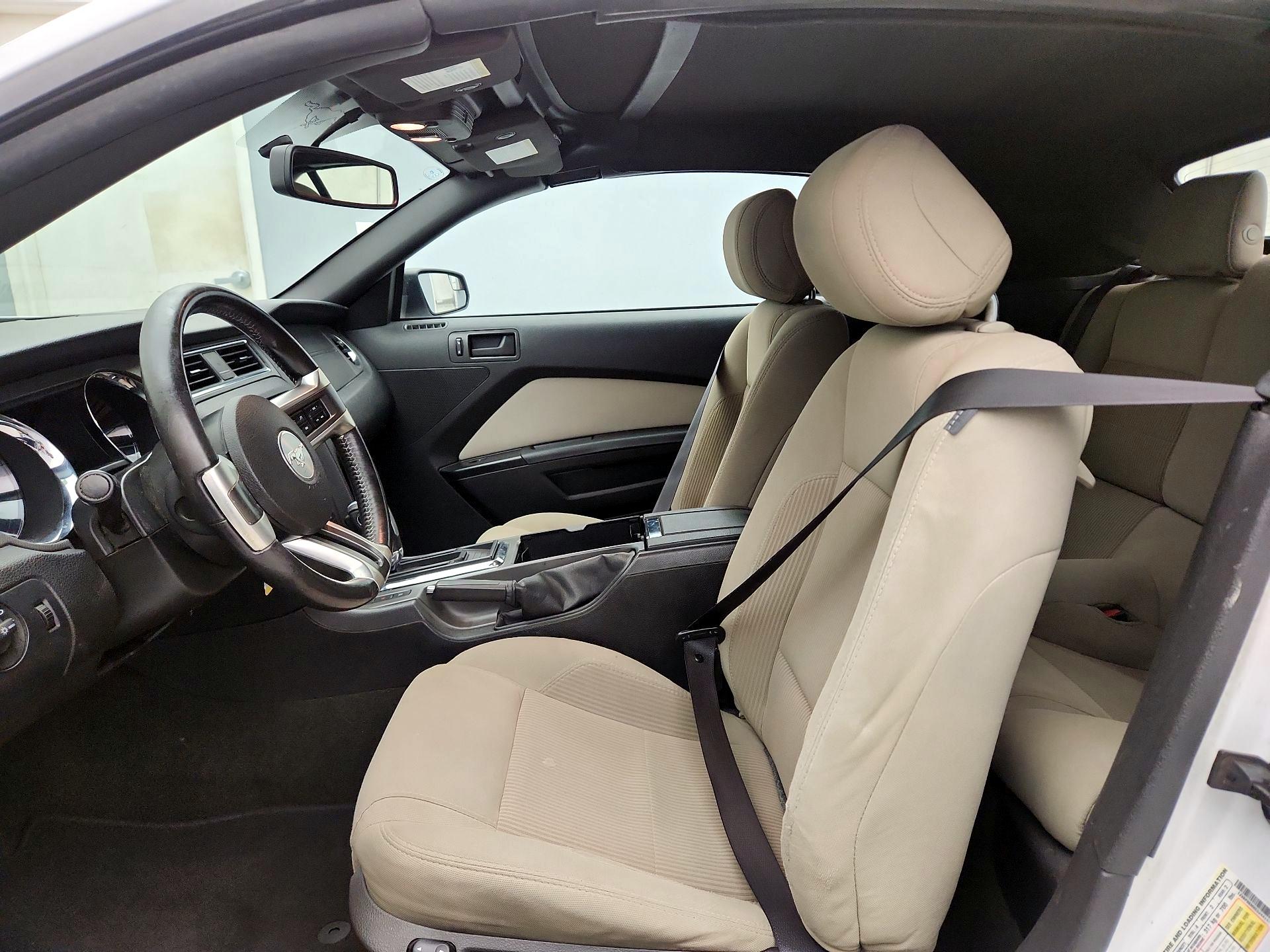 Thumbnail: 2014 Ford Mustang - 11